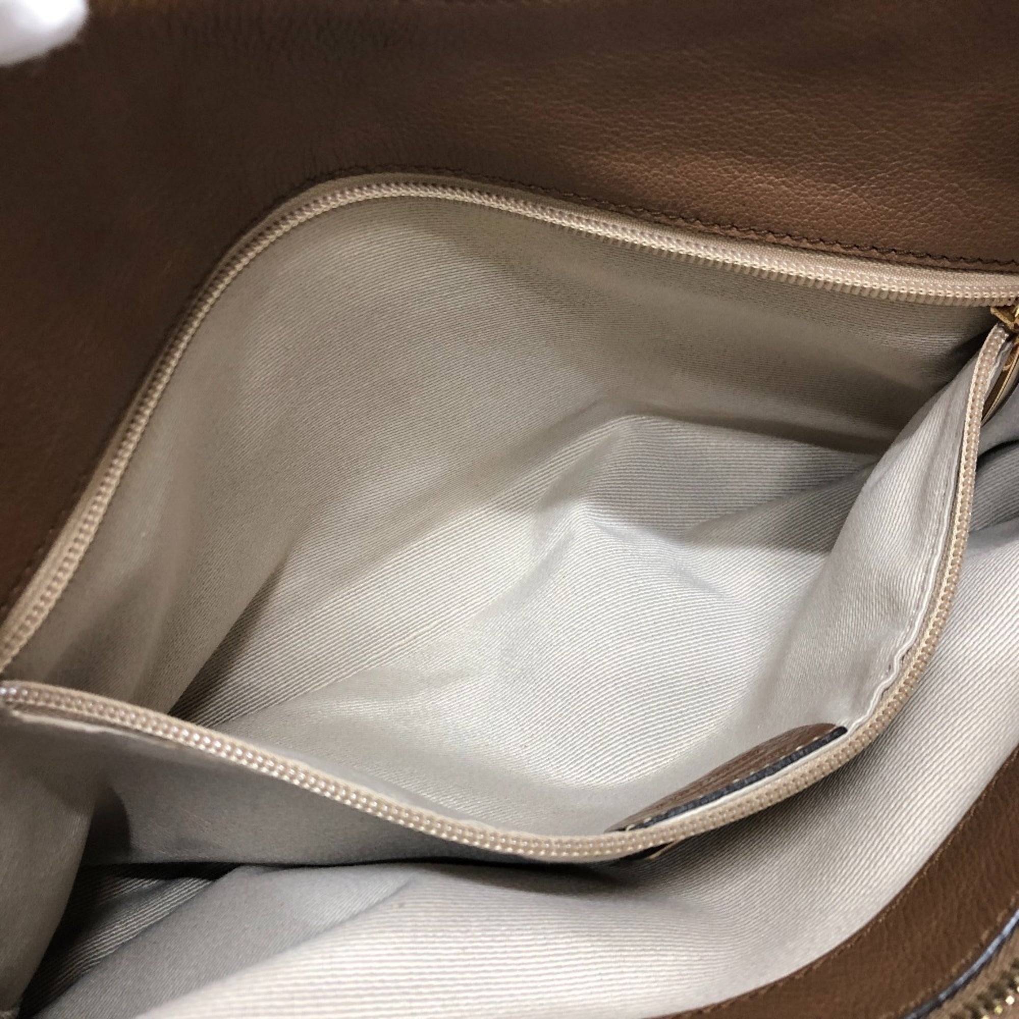 Salvatore Ferragamo Beige Canvas Tote Bag (Pre-Owned)