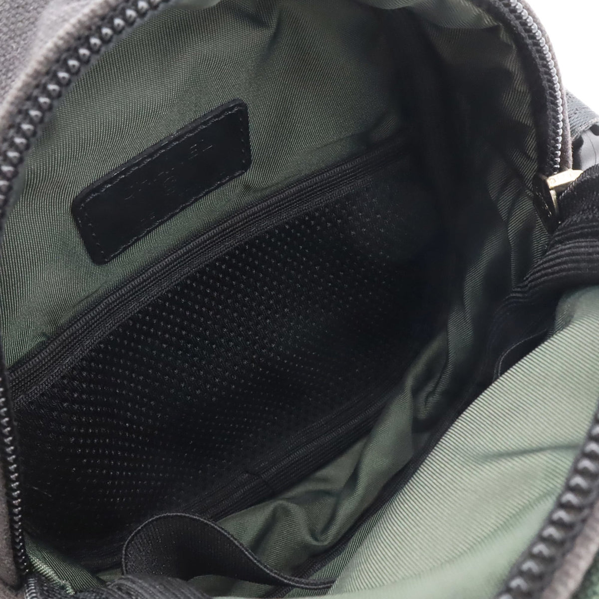 Chanel Sport Black Green Nylon Canvas Fanny Pack Handbag Pouch Shoulder Bag (Pre-Owned)