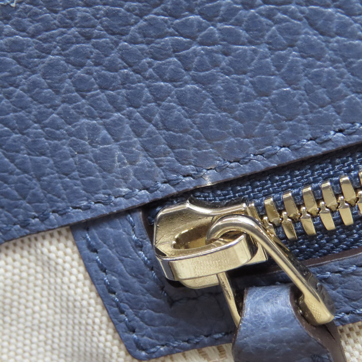 Gucci Blue Leather Handbag (Pre-Owned)