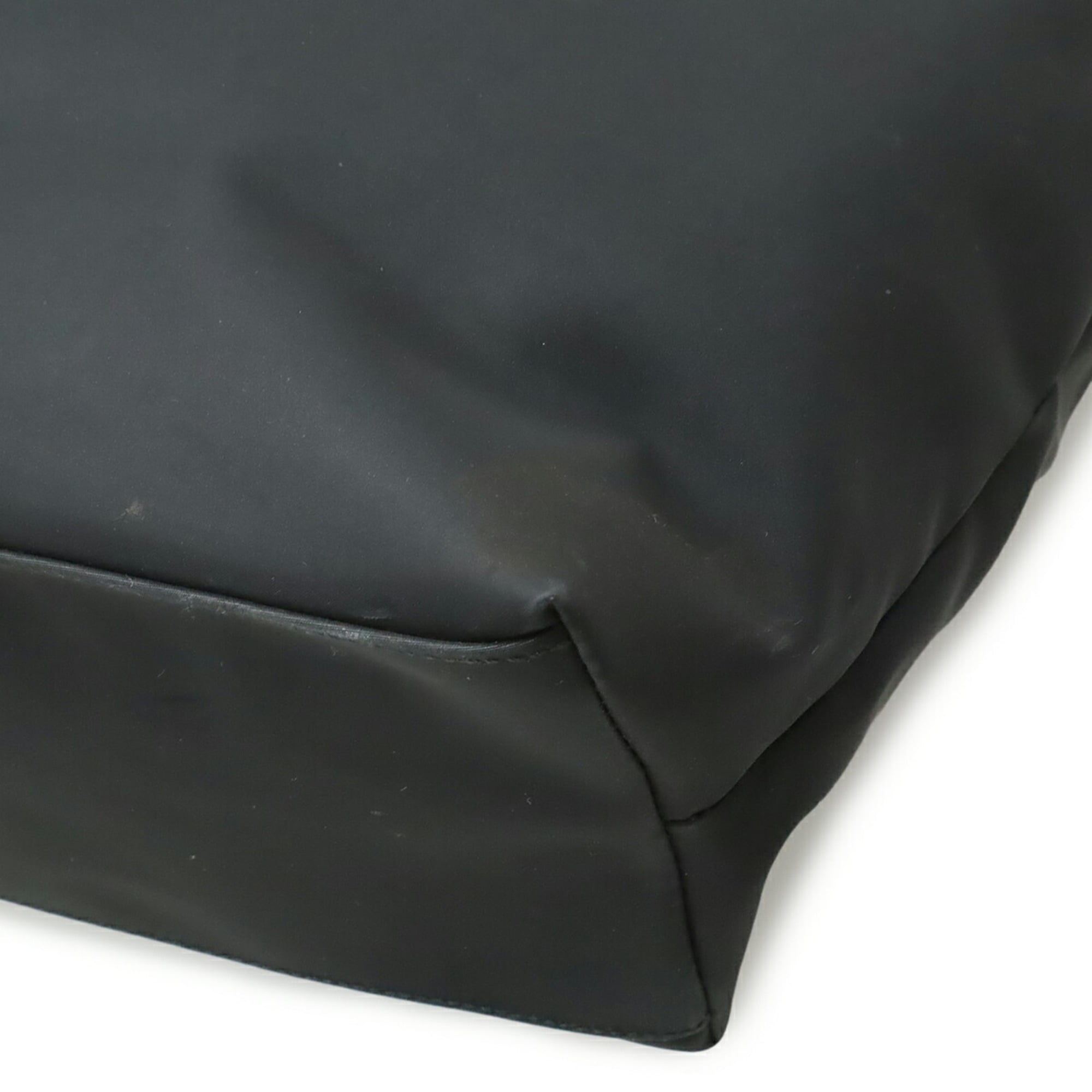 Salvatore Ferragamo Gancini Black Nylon Shoulder Bag Tote Bag (Pre-Owned)