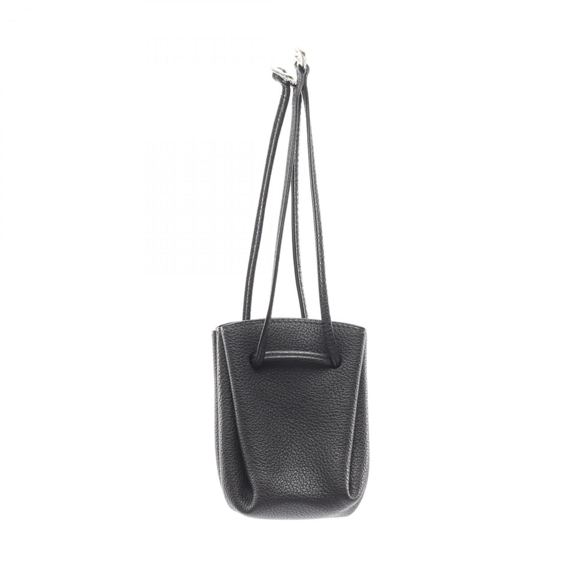 Hermes Black Togo Leather Handbag (Pre-Owned)