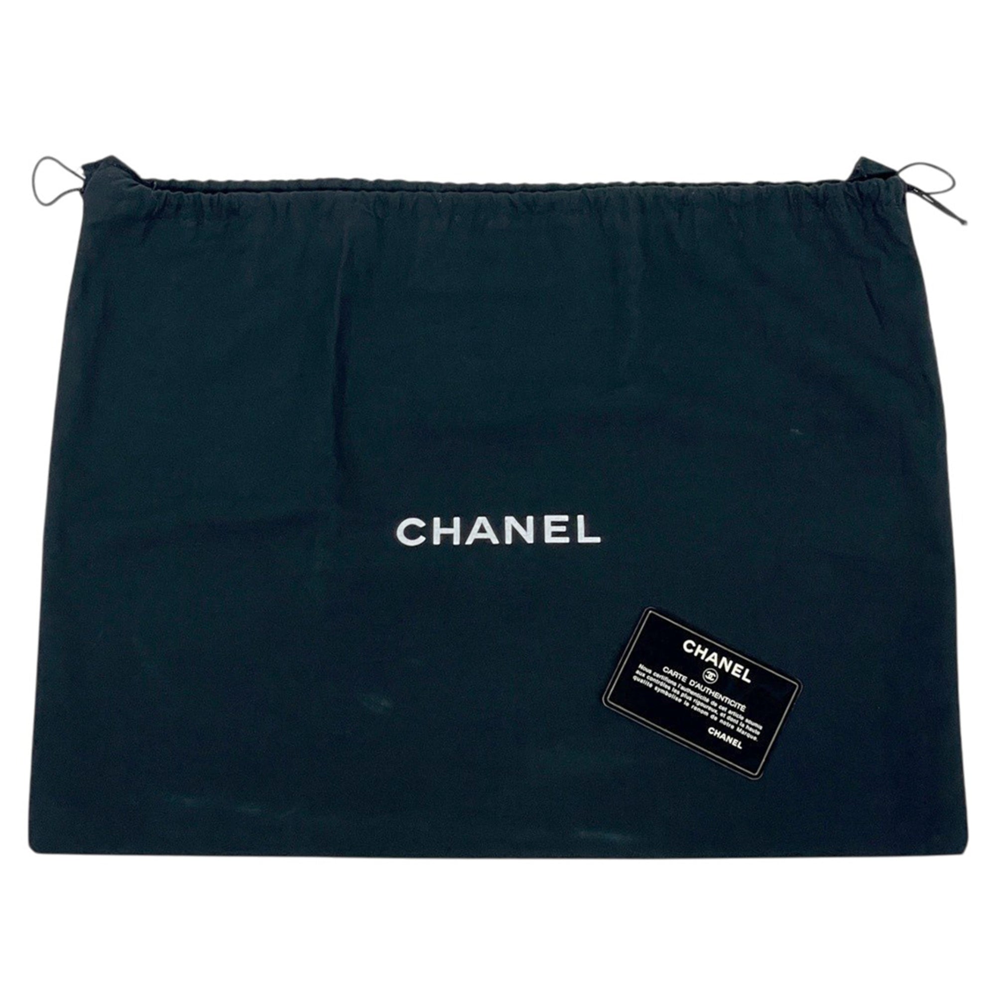 Chanel Matelasse Black Leather Shoulder Bag (Pre-Owned)