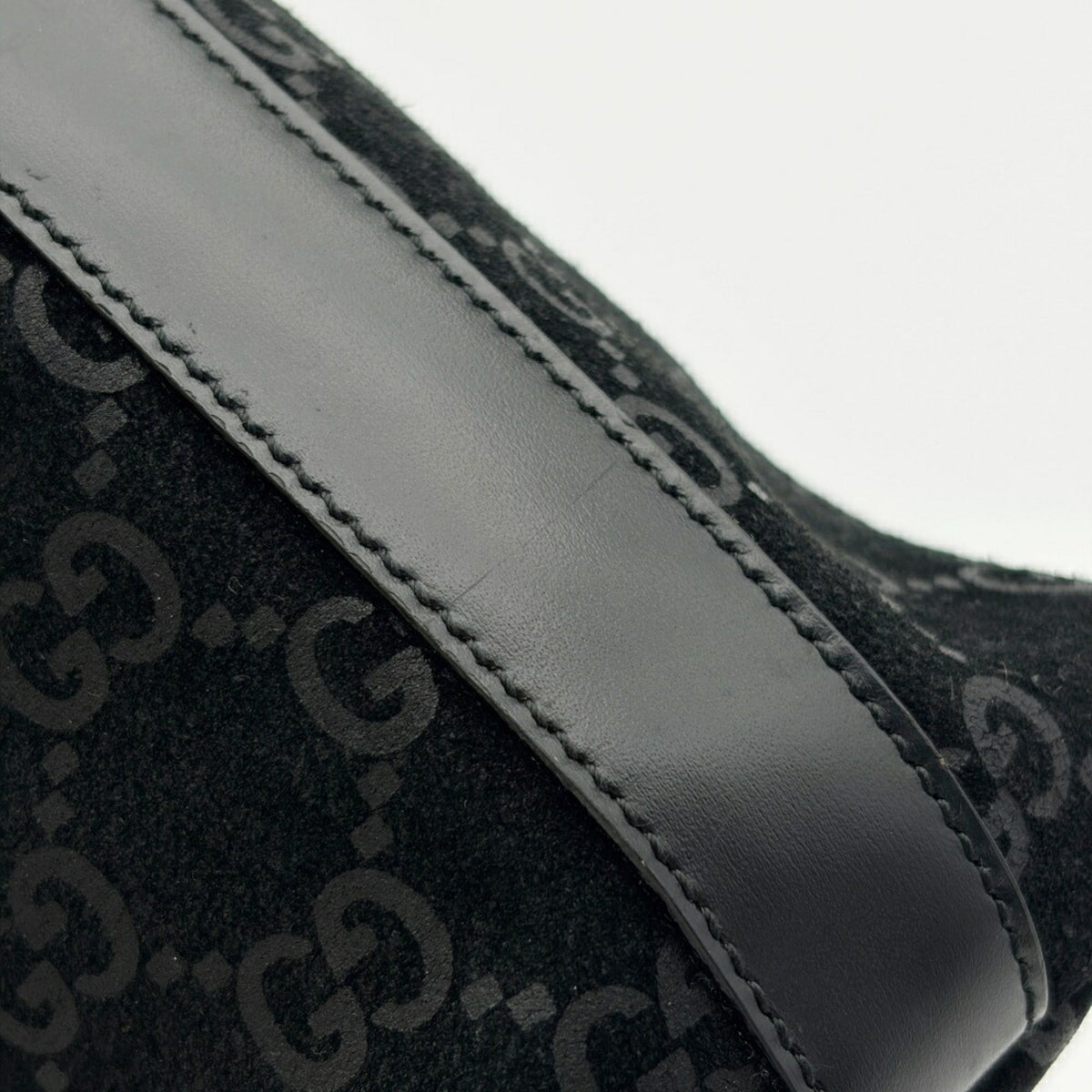 Gucci Black Suede Leather Shoulder Bag (Pre-Owned)
