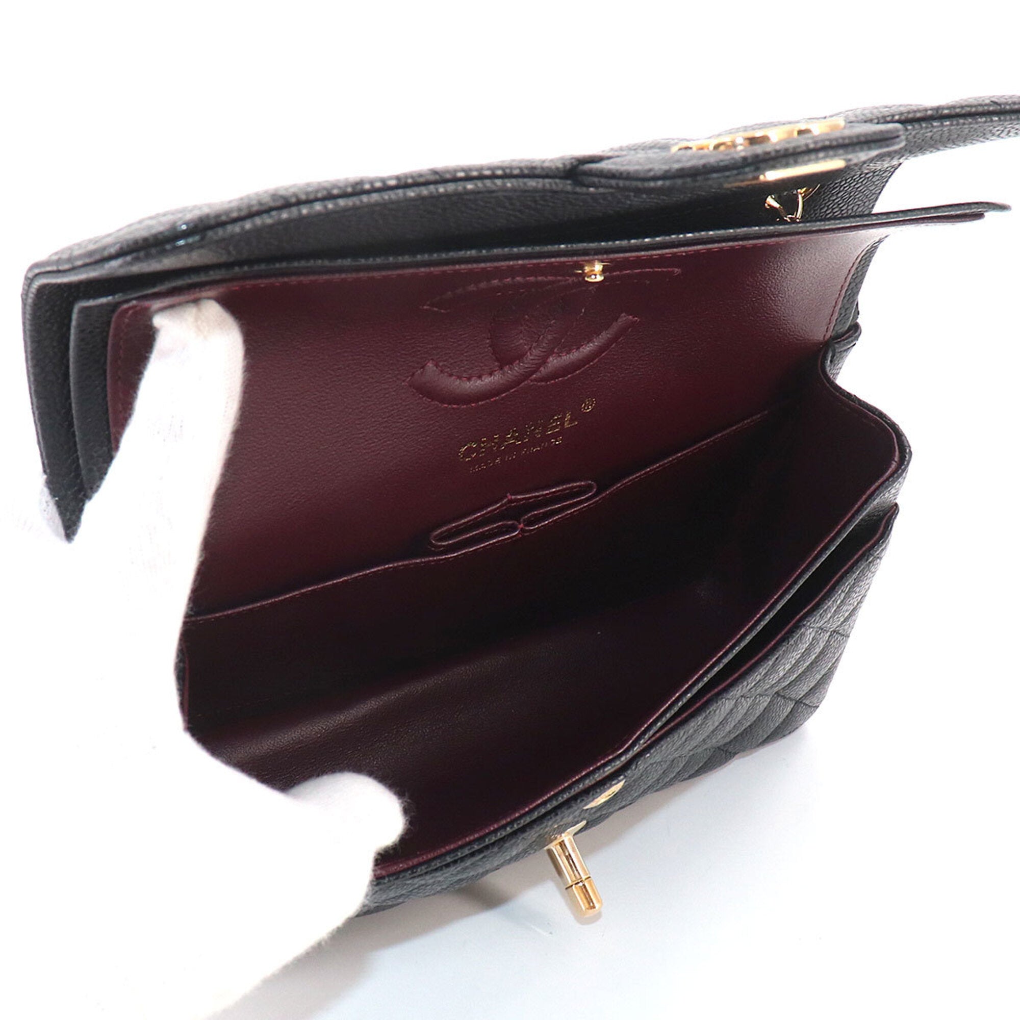 Chanel Matelasse Black Grained Calfskin Handbag Shoulder Bag (Pre-Owned)