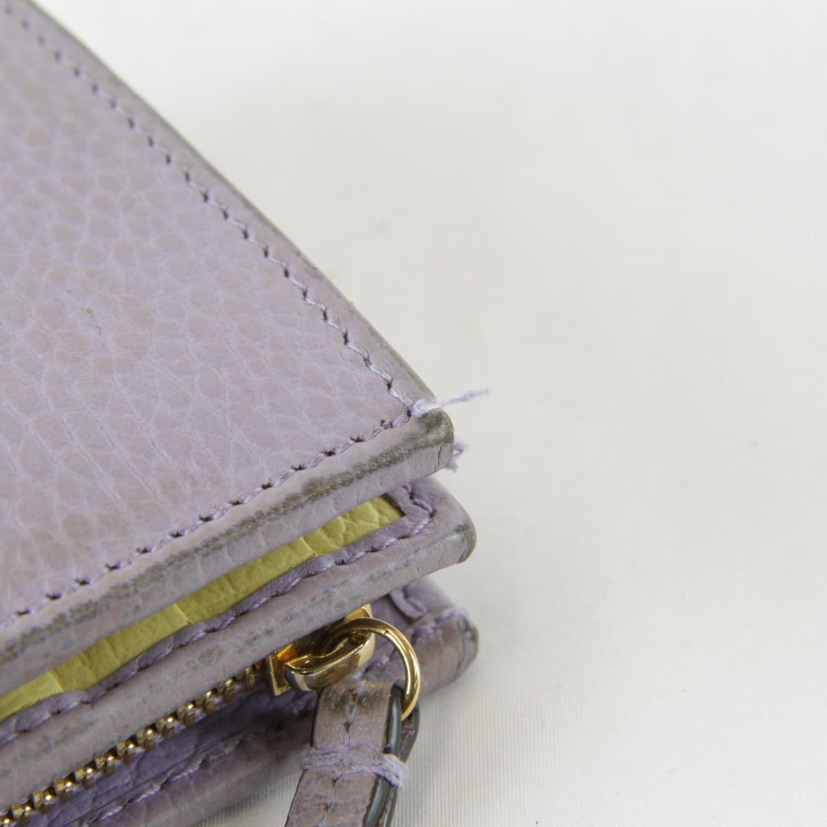 Gucci Purple Leather Wallet (Bi-Fold) (Pre-Owned)