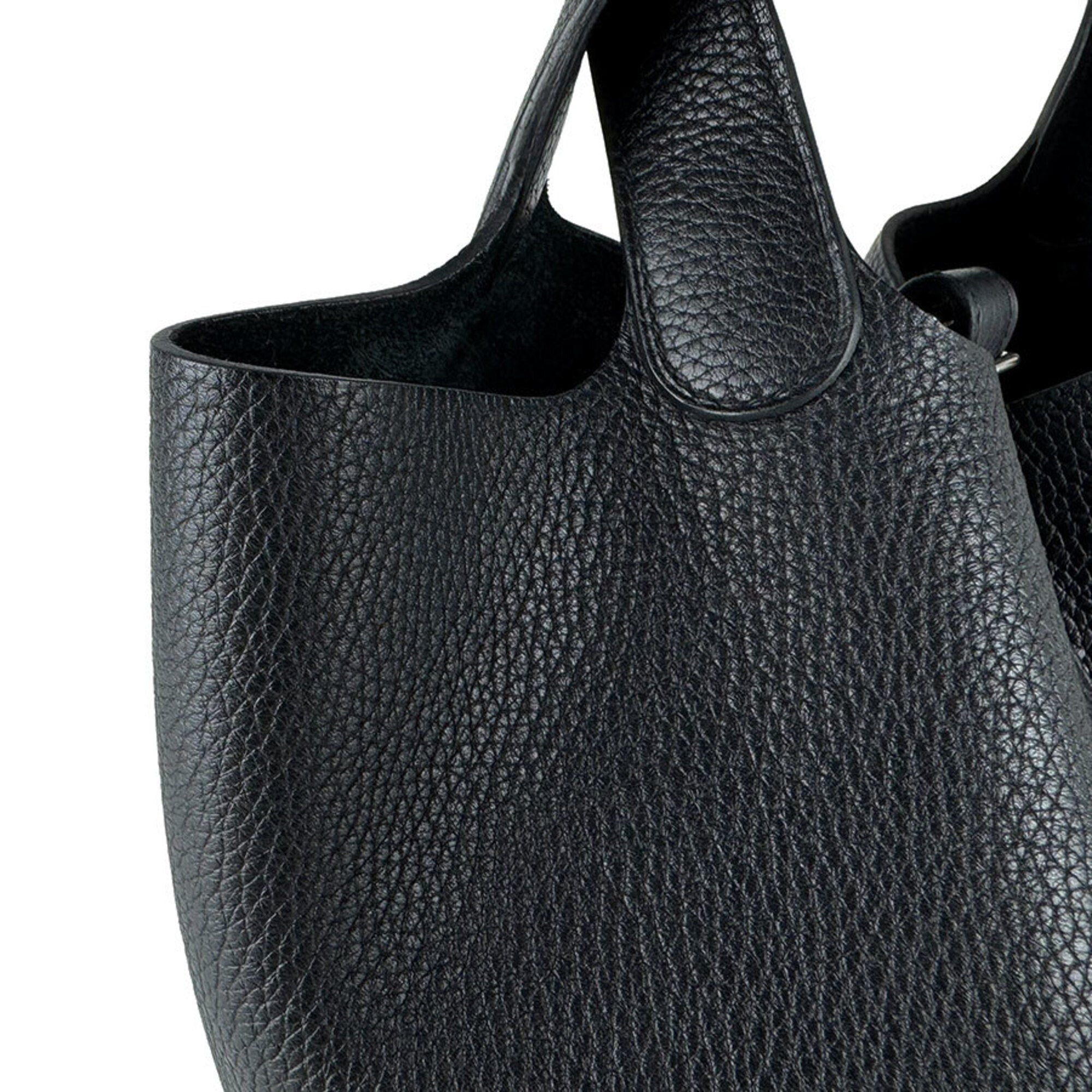 Hermes Black Taurillon Clemence Leather Handbag (Pre-Owned)