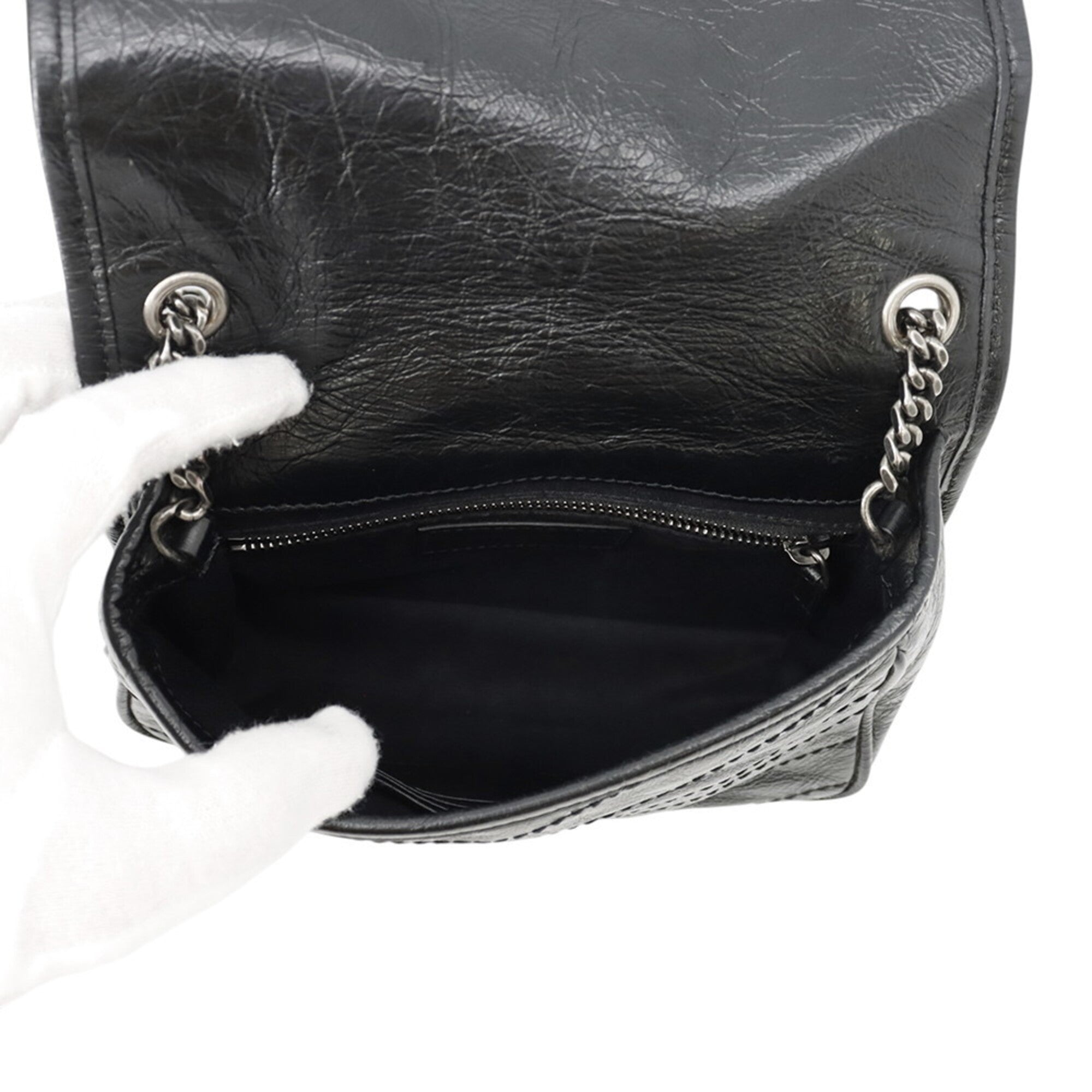 Yves Saint Laurent Black Leather Shoulder Bag (Pre-Owned)