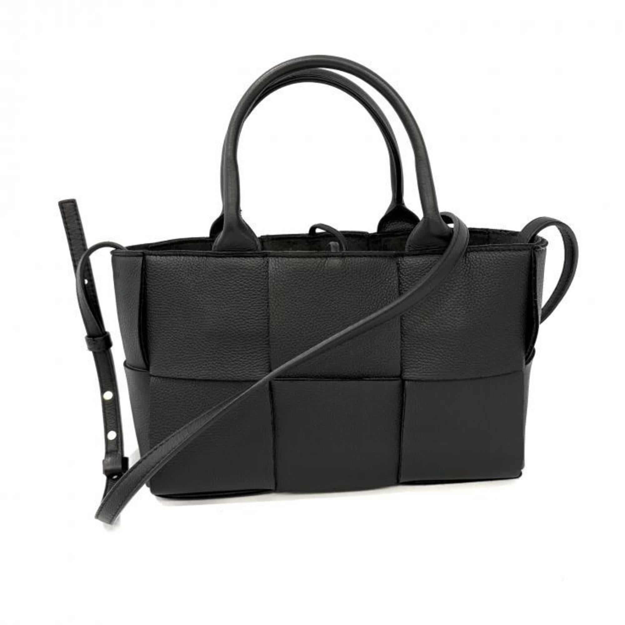 Bottega Veneta Black Leather Pouch Tote Bag (Pre-Owned)