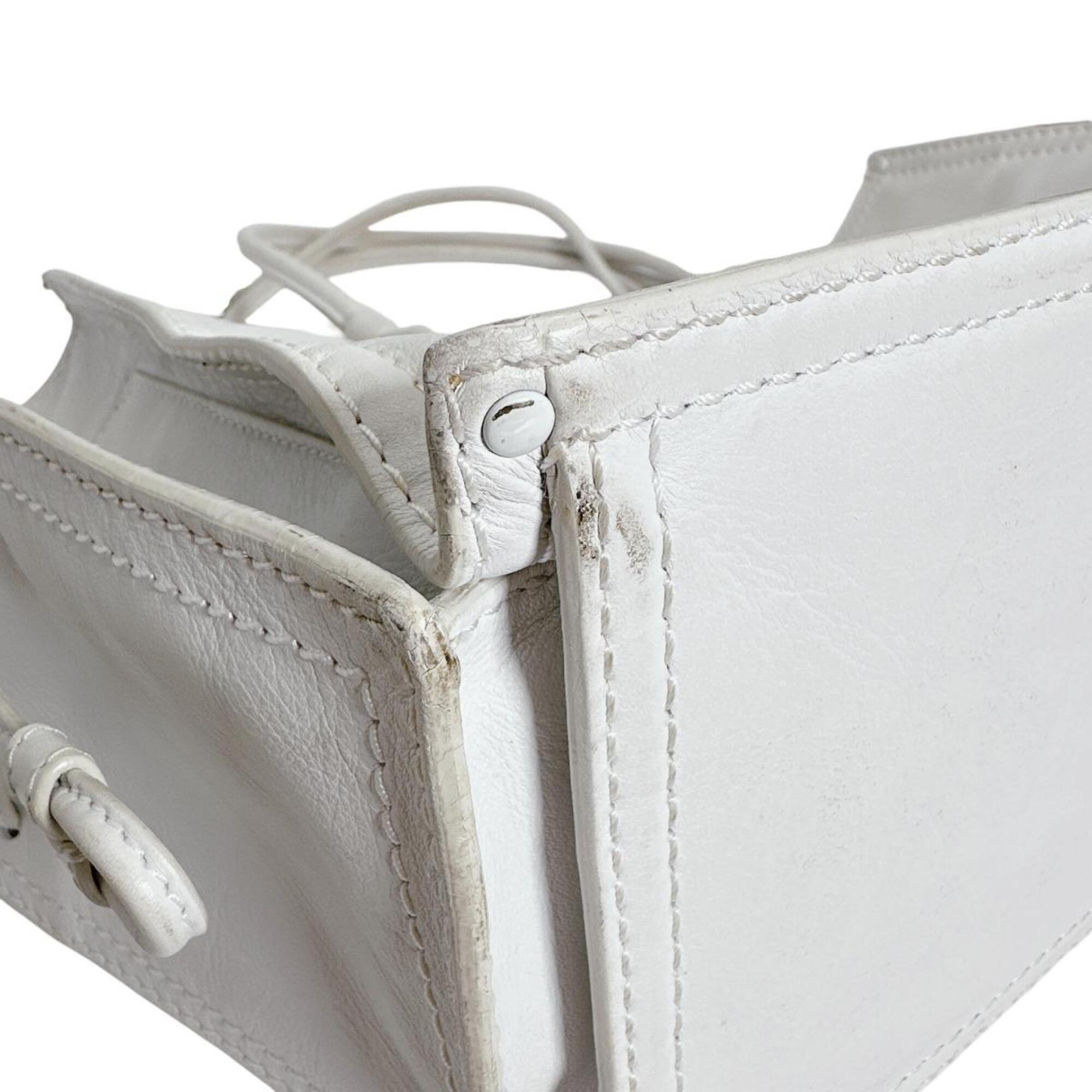 Loewe White Leather Shoulder Bag Tote Bag (Pre-Owned)