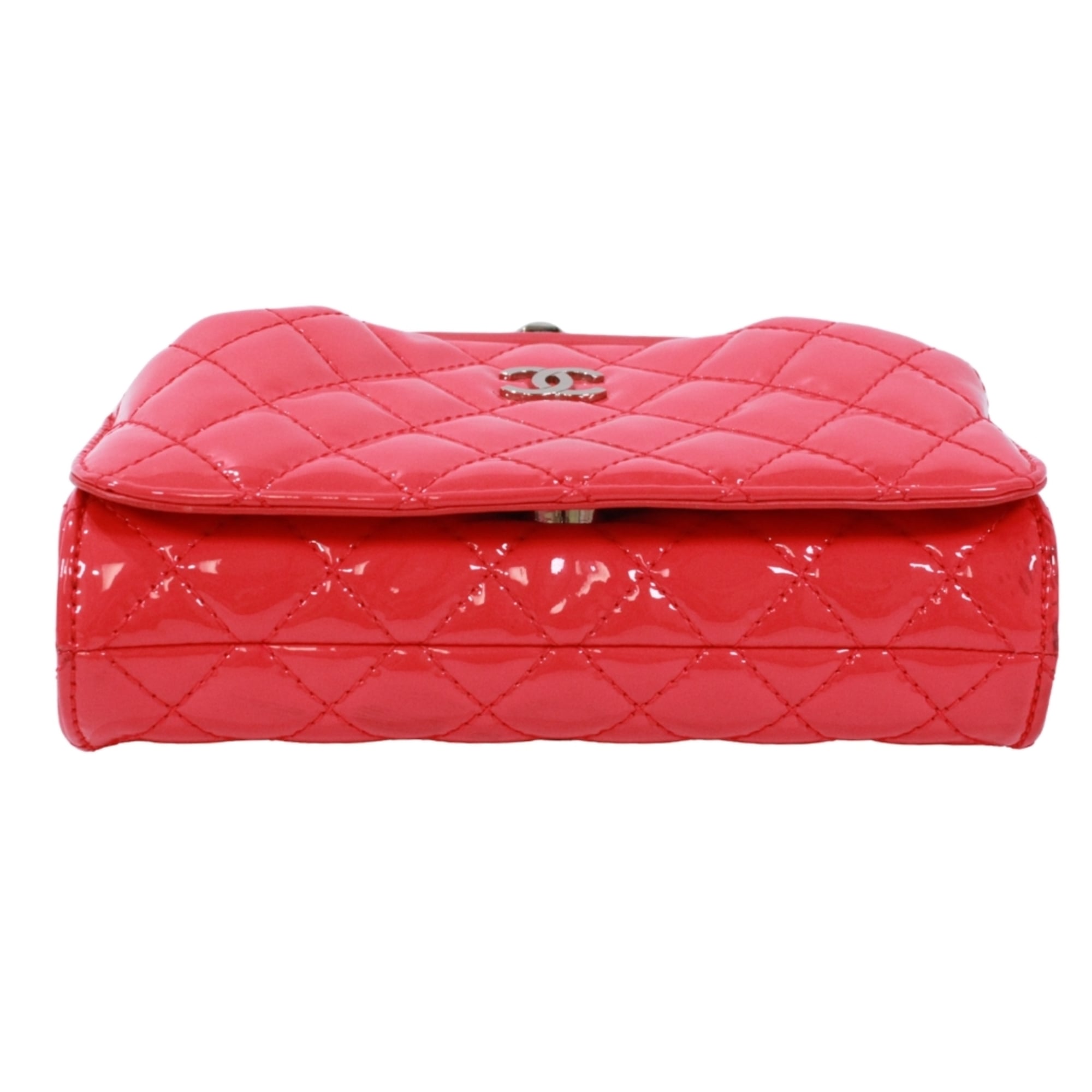 Chanel Pink Patent Leather Shoulder Bag (Pre-Owned)