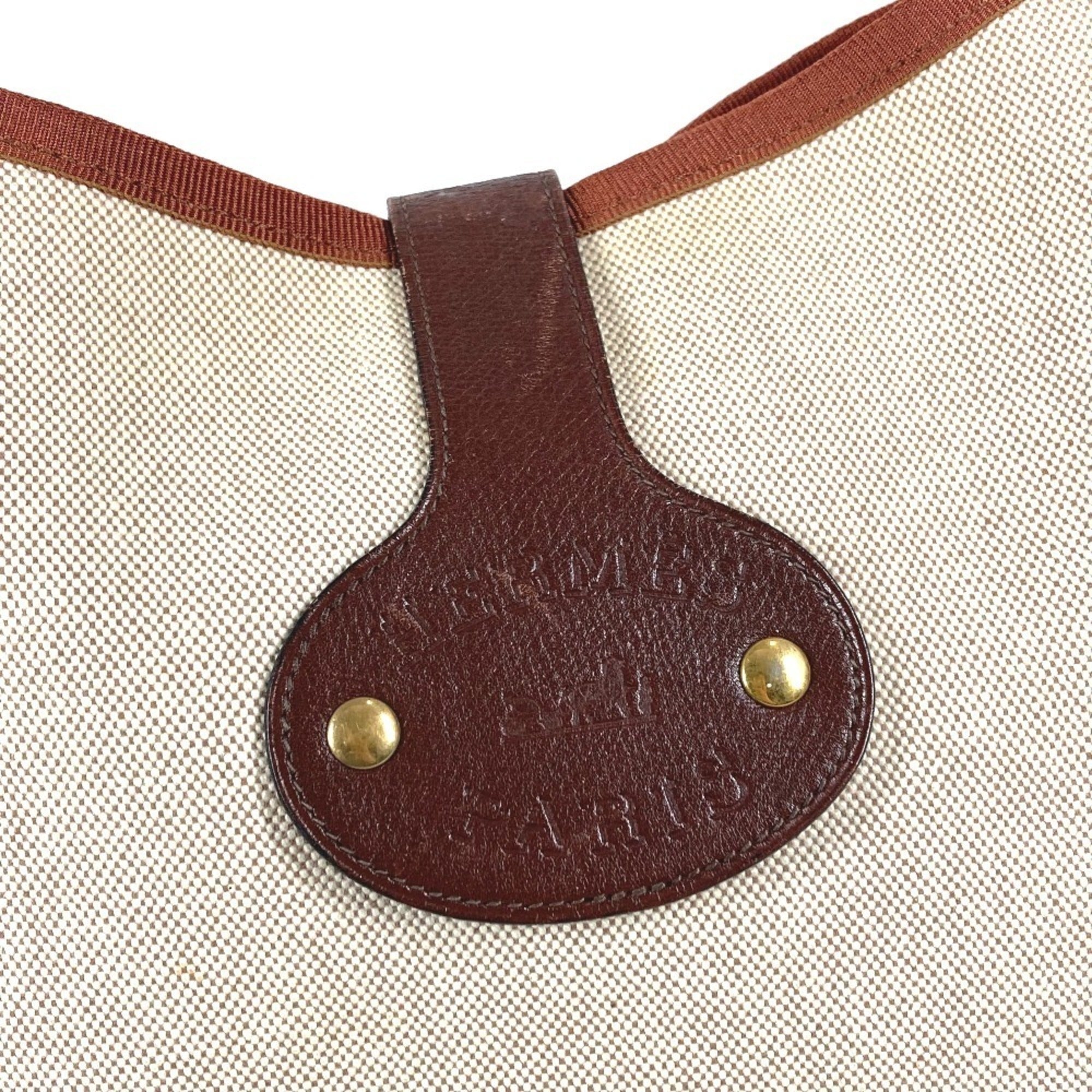 Hermes Beige Toile H Pochette Shoulder Bag (Pre-Owned)