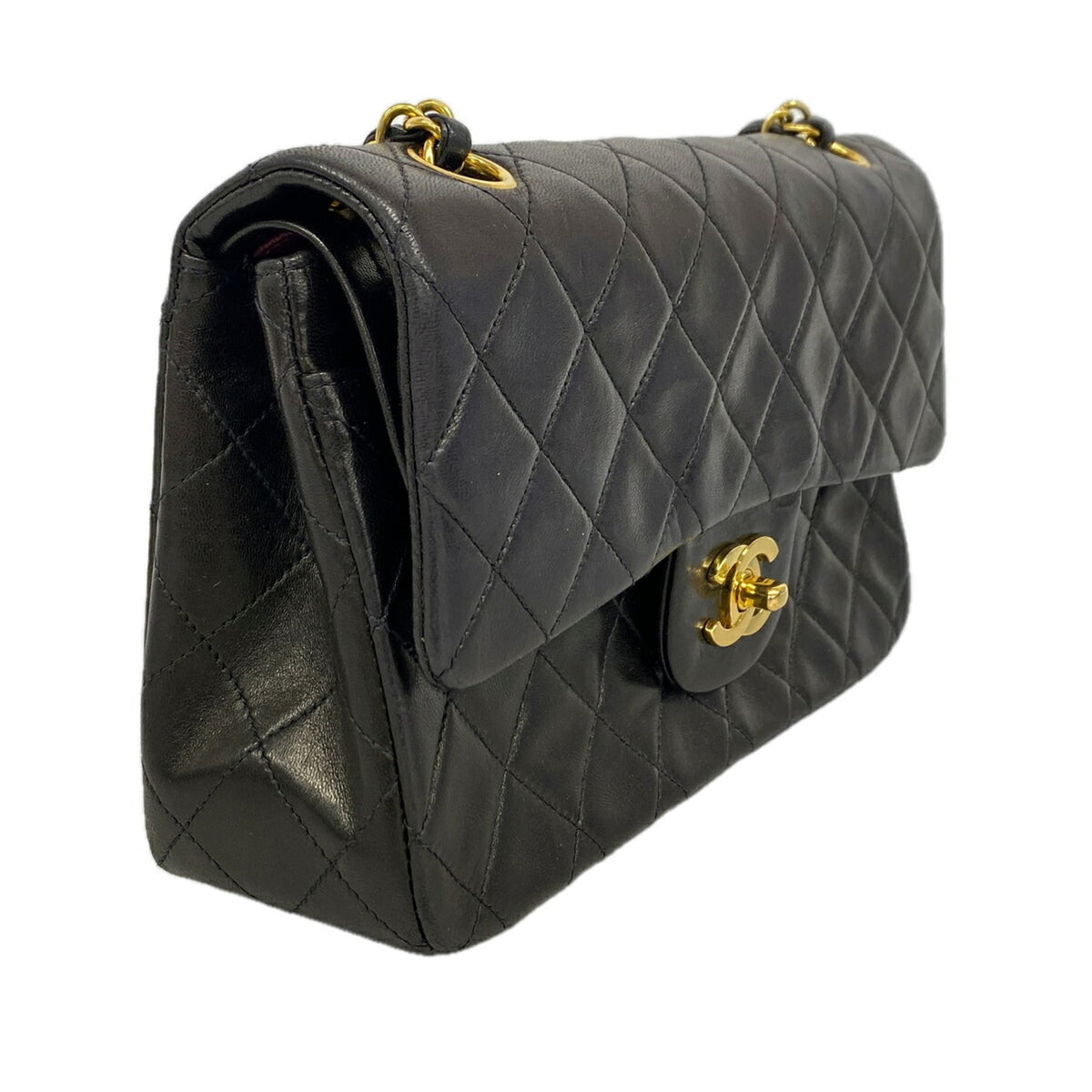 Chanel Black Leather Shoulder Bag (Pre-Owned)
