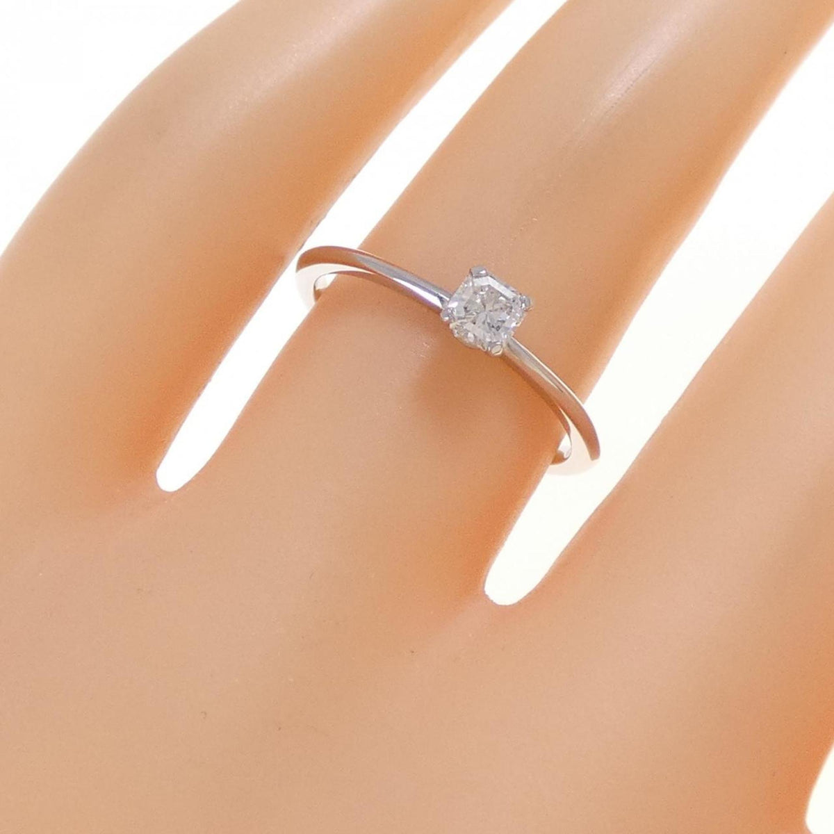 Tiffany Platinum 950 Band Ring (Pre-Owned)