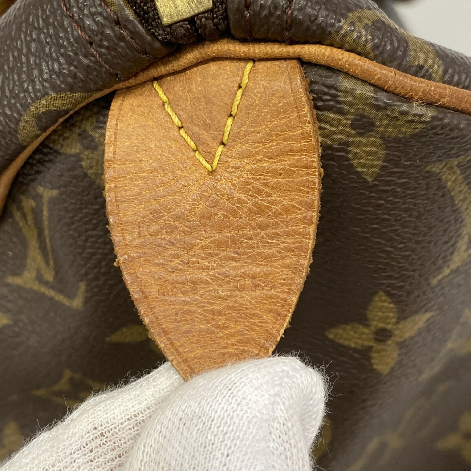 Louis Vuitton Brown Handbag (Pre-Owned)