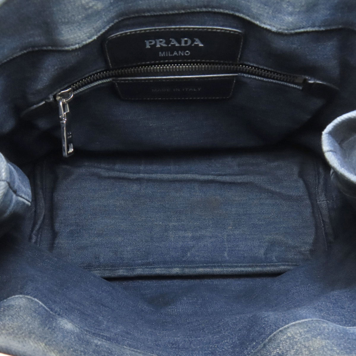 Prada Blue Denim Tote Bag (Pre-Owned)