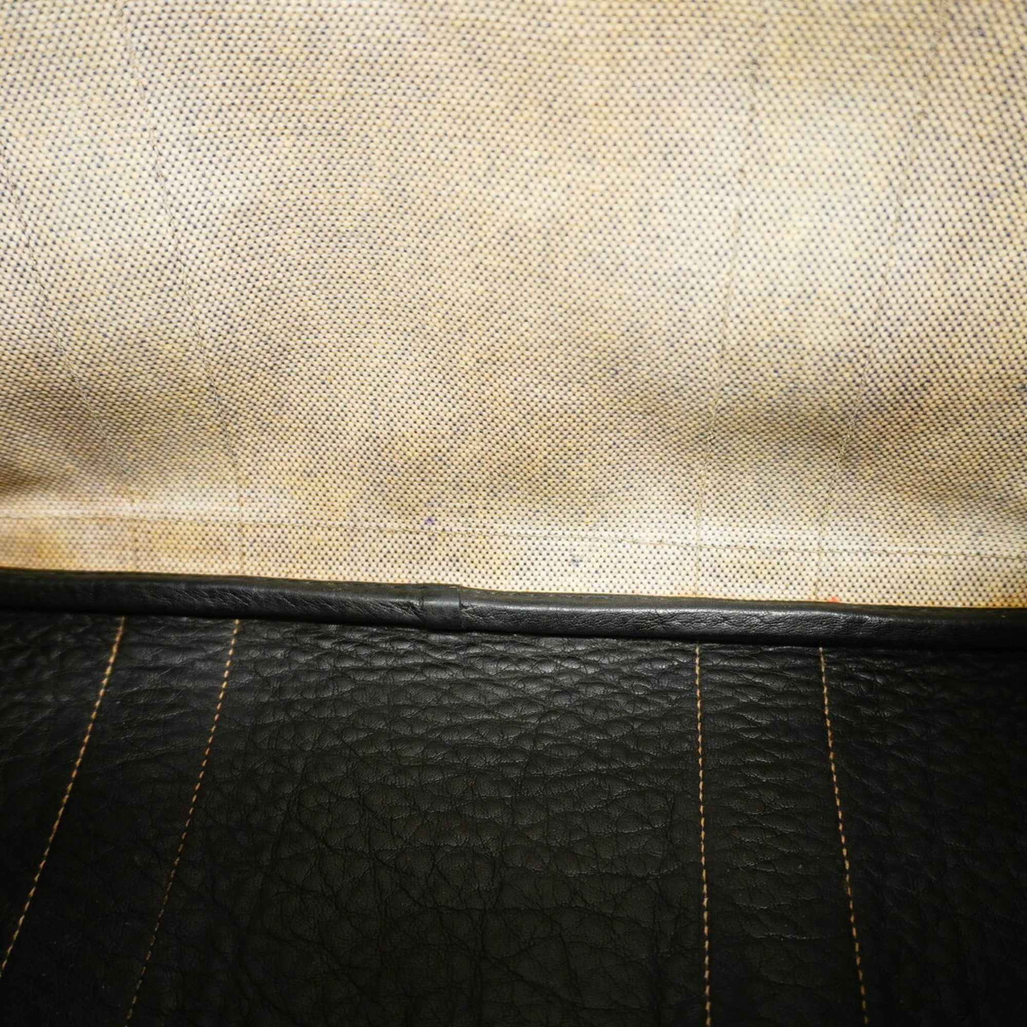 Hermes Black Toile H Tote Bag (Pre-Owned)
