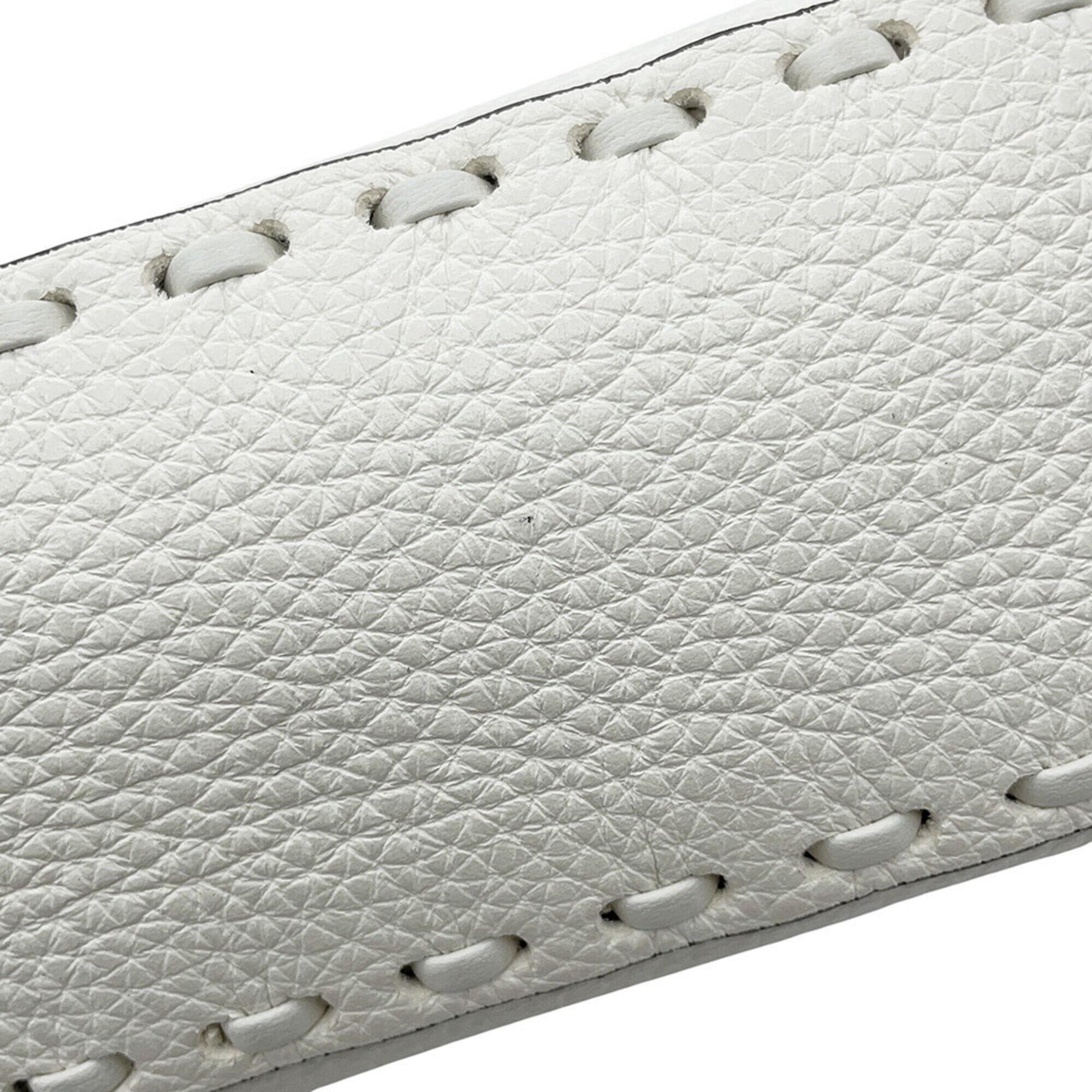Fendi Selleria White Leather Handbag (Pre-Owned)