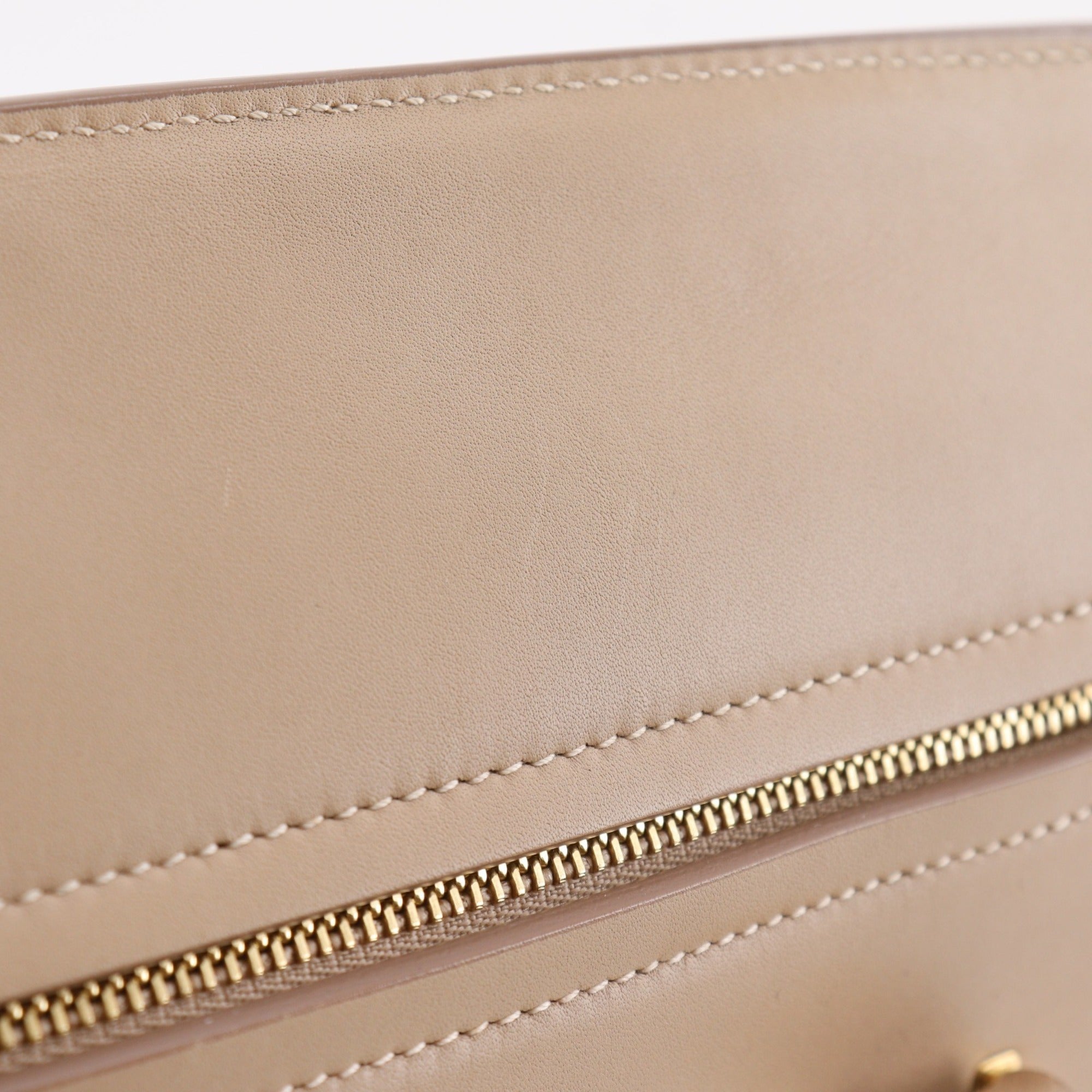 Salvatore Ferragamo Beige Leather Tote Bag (Pre-Owned)