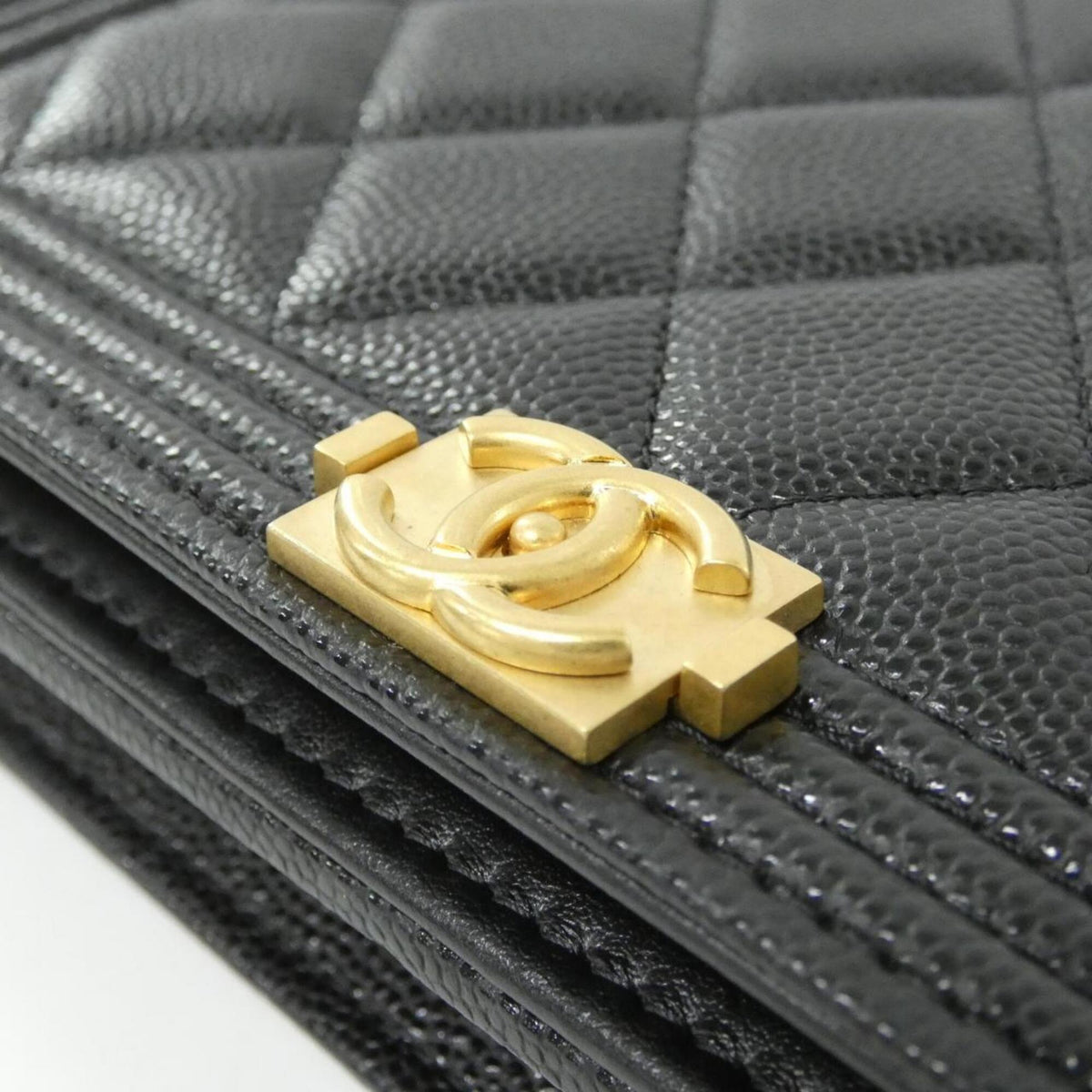 Chanel Black Grained Calfskin Chain/Shoulder Wallet (Pre-Owned)