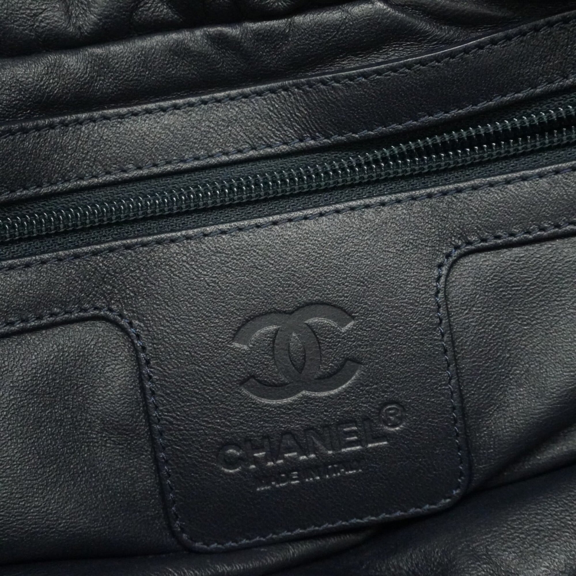 Chanel Light Green Grained Calfskin Tote Bag (Pre-Owned)