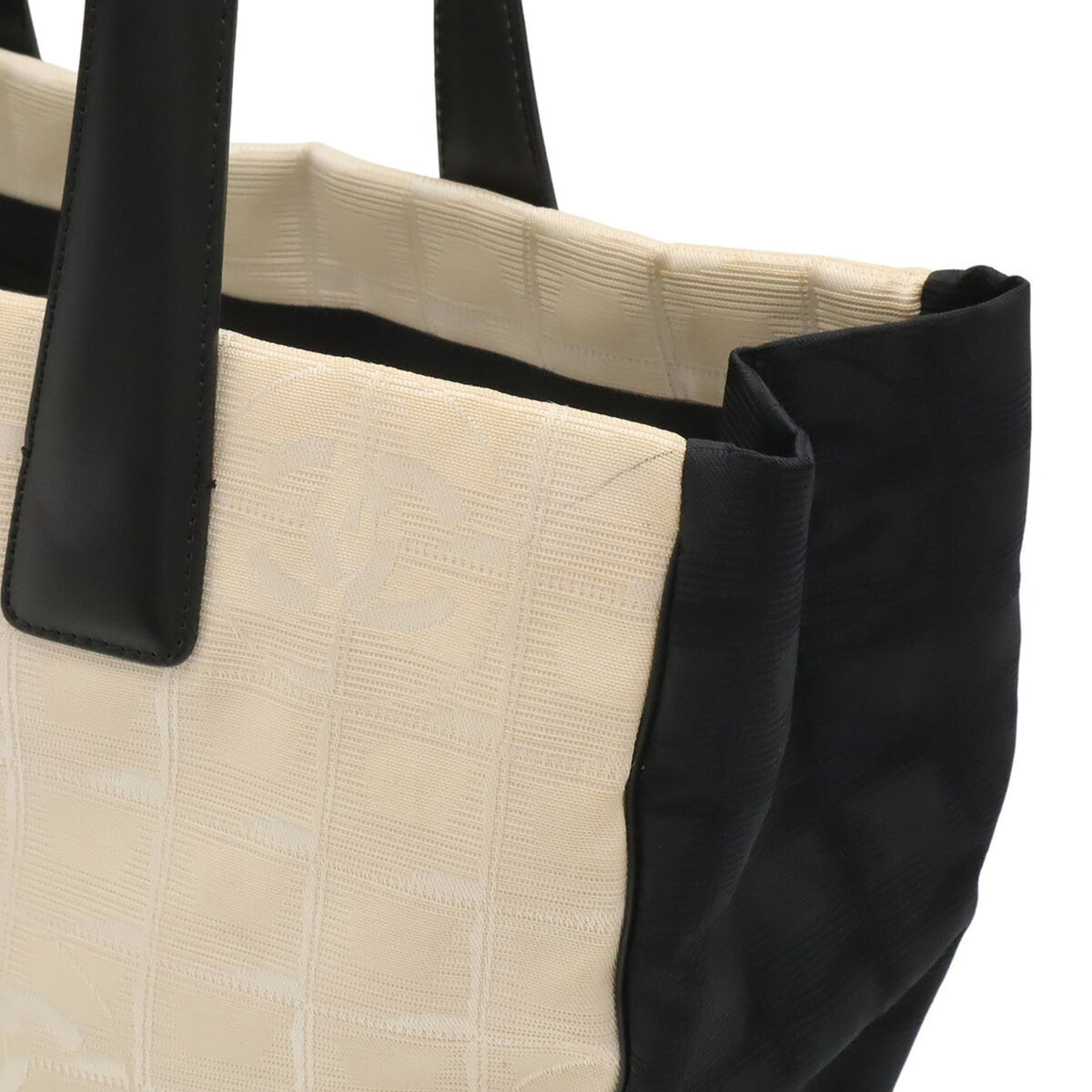 Chanel Beige Black Nylon Jacquard Leather Shoulder Bag Tote Bag (Pre-Owned)