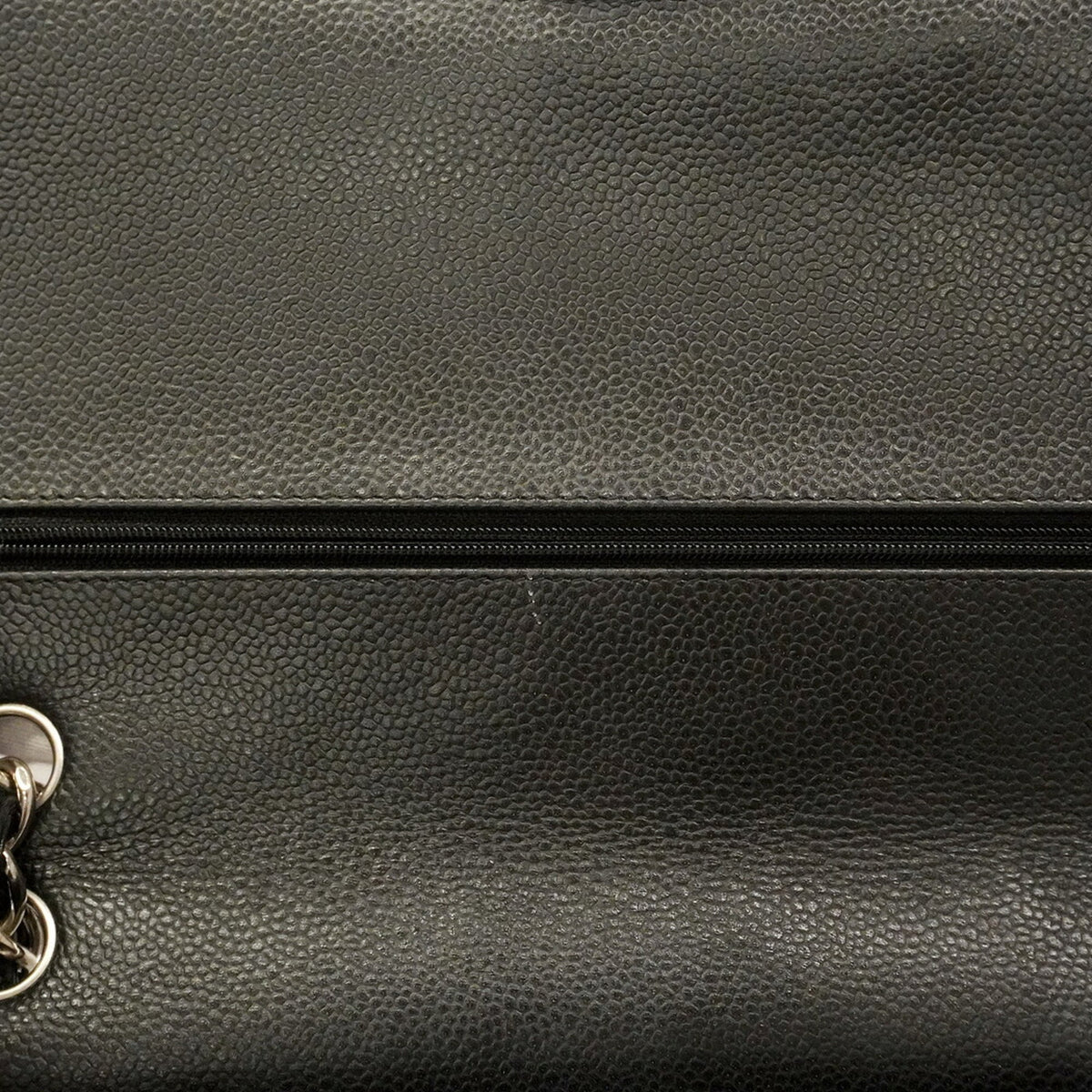 Chanel Black Grained Calfskin Shoulder Bag (Pre-Owned)