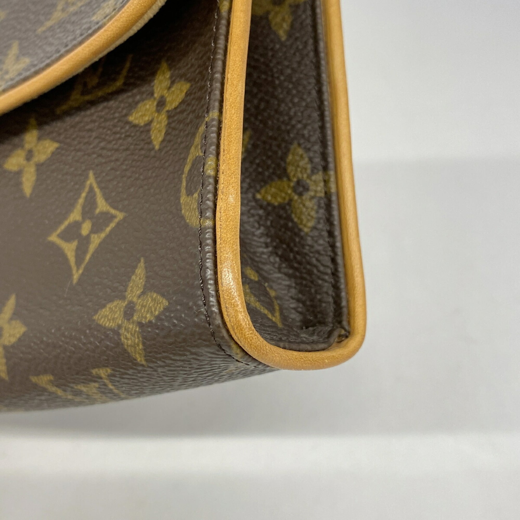 Louis Vuitton Brown Fanny Pack (Pre-Owned)