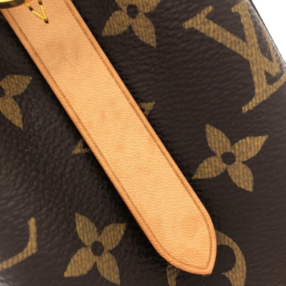 Louis Vuitton Marron Monogram Coated Canvas Handbag (Pre-Owned)