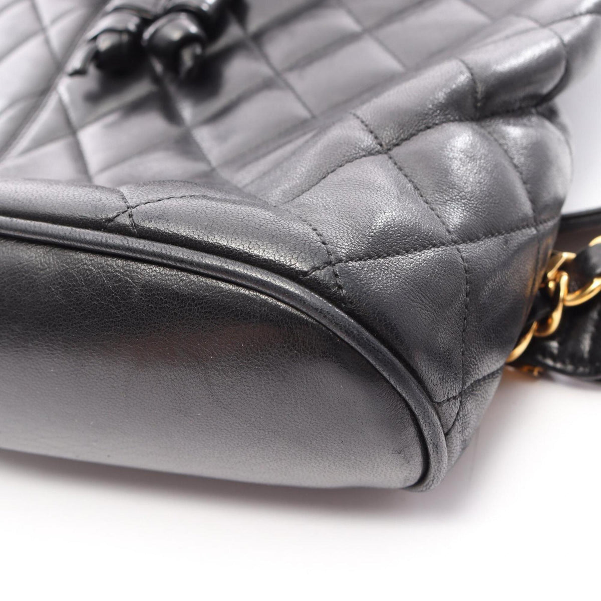 Chanel Black Leather Backpack Handbag (Pre-Owned)