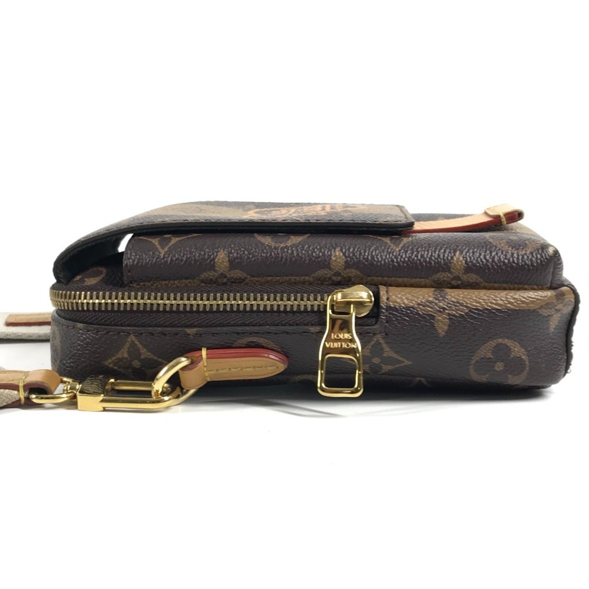 Louis Vuitton Beige Brown Monogram Canvas Pochette Shoulder Bag (Pre-Owned)
