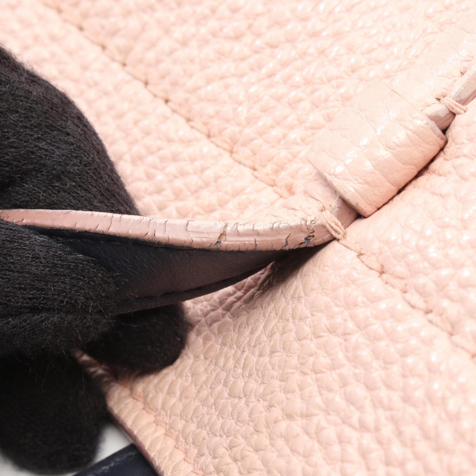 Salvatore Ferragamo Pink Leather Handbag (Pre-Owned)