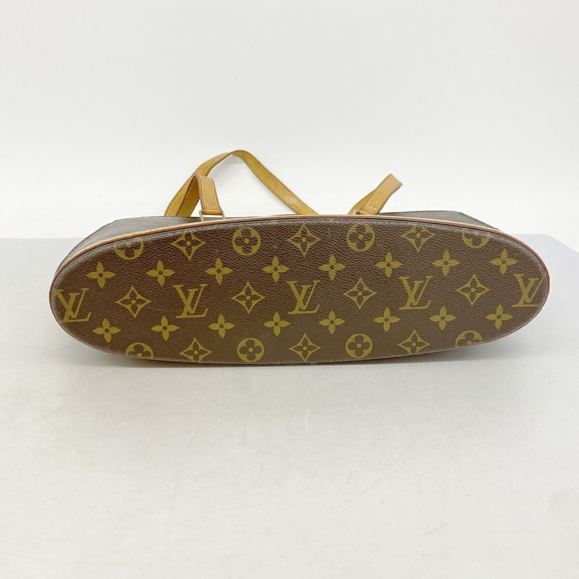 Louis Vuitton Brown Tote Bag (Pre-Owned)
