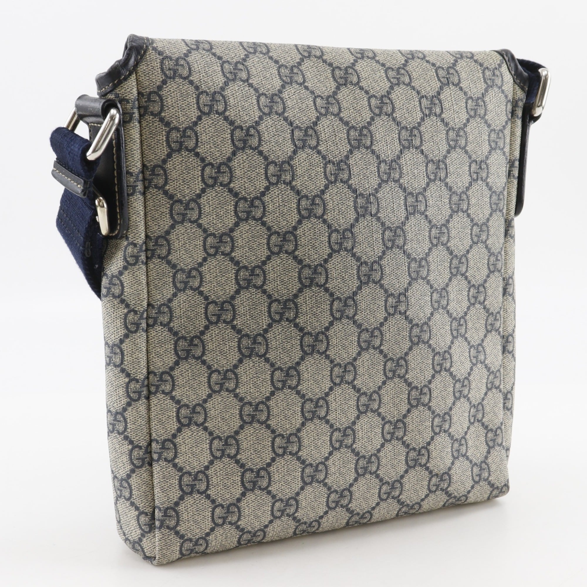 Gucci Navy Gg Supreme Canvas Shoulder Bag (Pre-Owned)