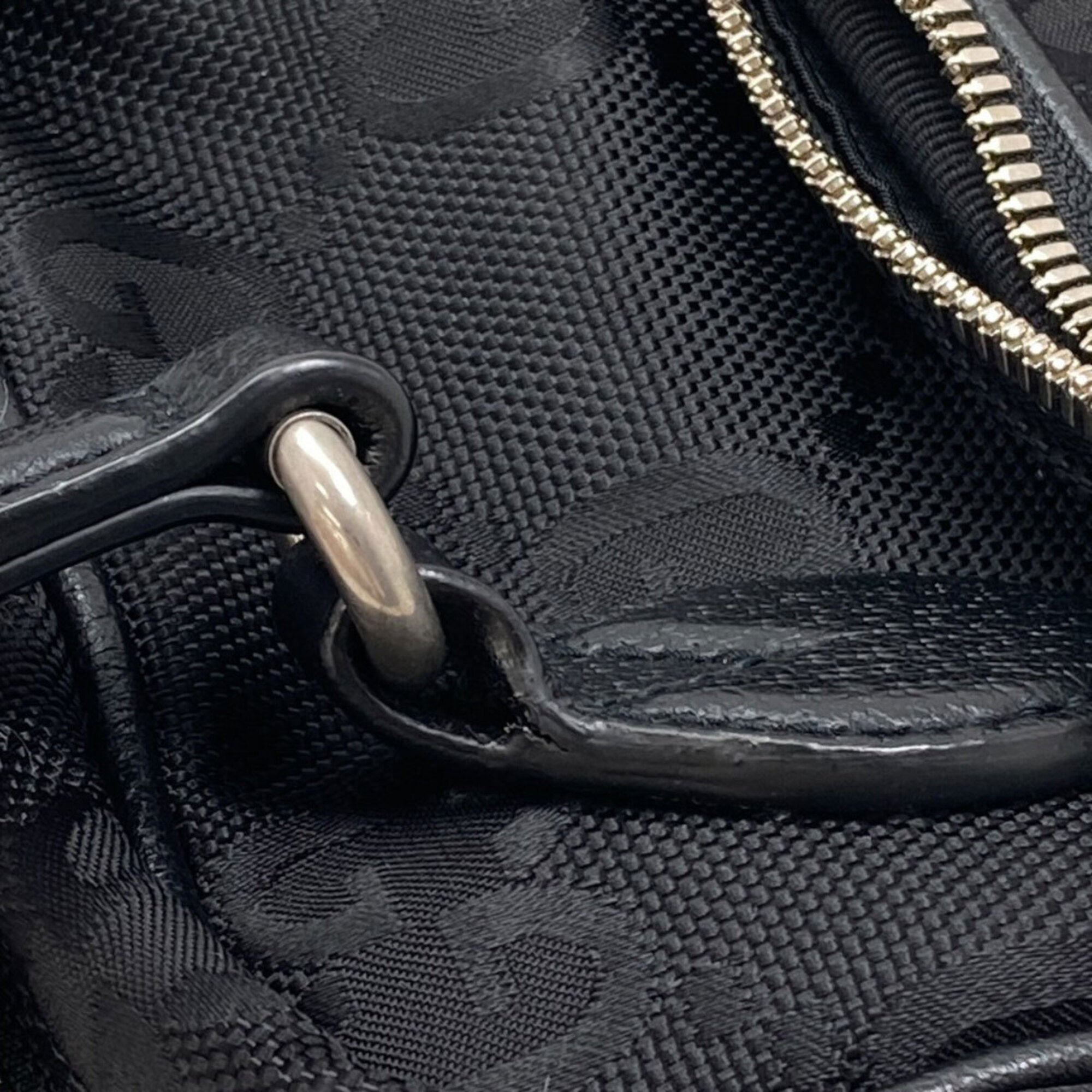Gucci Black Canvas Shoulder Bag (Pre-Owned)