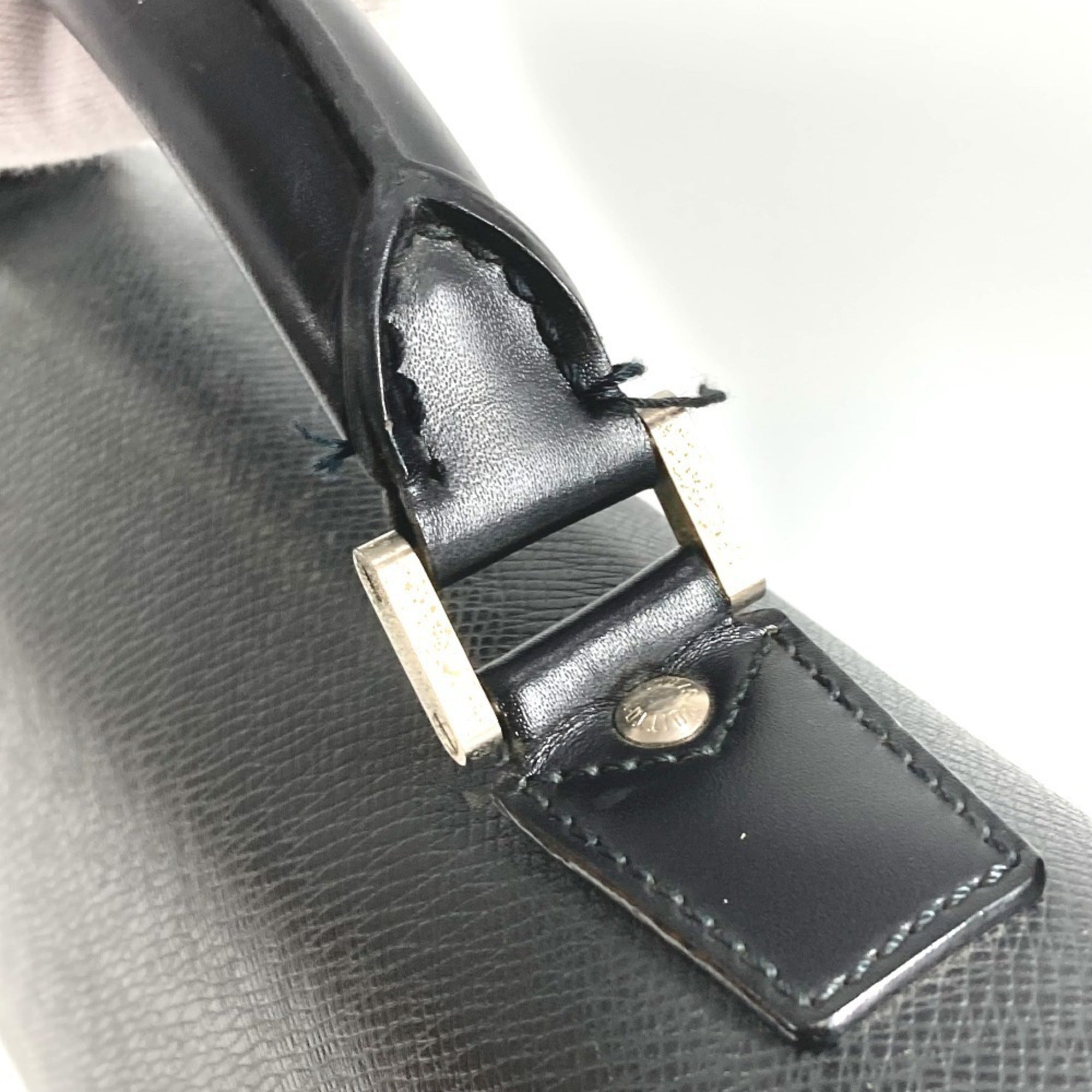 Louis Vuitton Ardoise Black Taiga Leather Leather Briefcase Handbag (Pre-Owned)