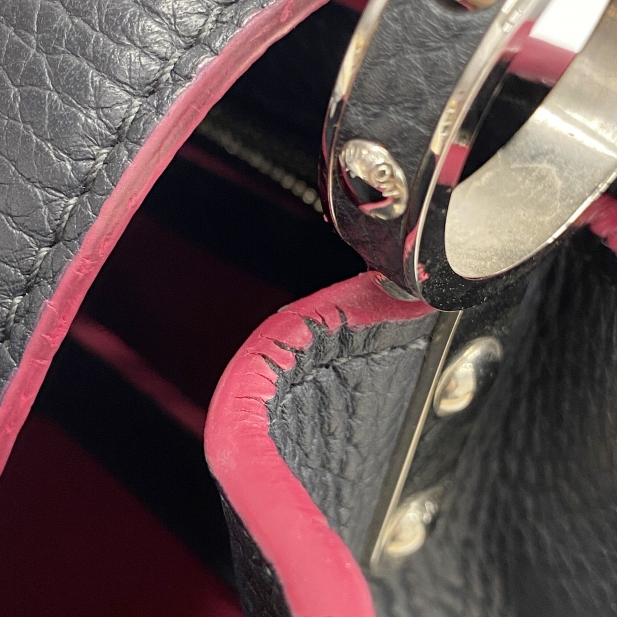 Louis Vuitton Cobalt Handbag (Pre-Owned)