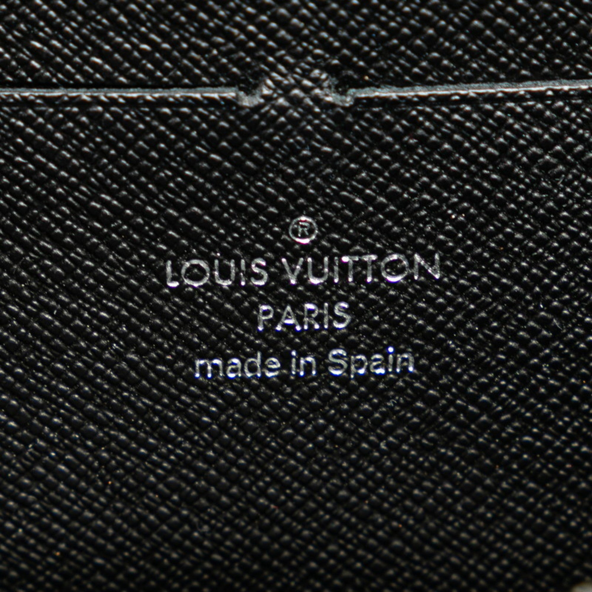 Louis Vuitton Epi Black Leather Long Wallet (Bi-Fold) (Pre-Owned)