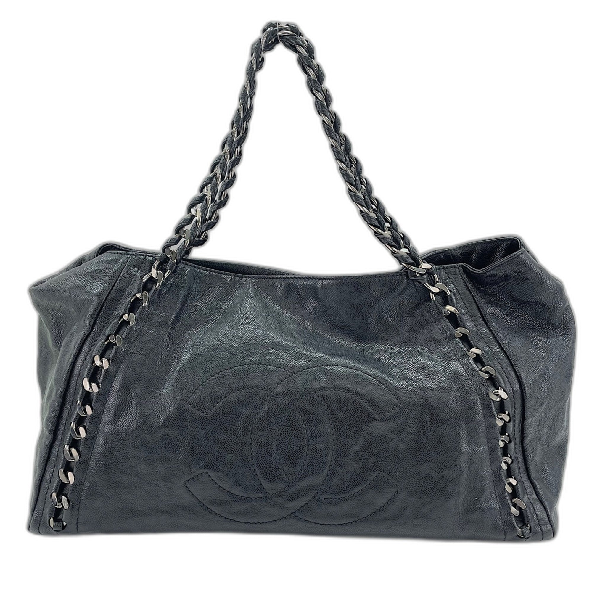 Chanel Black Shoulder Bag (Pre-Owned)