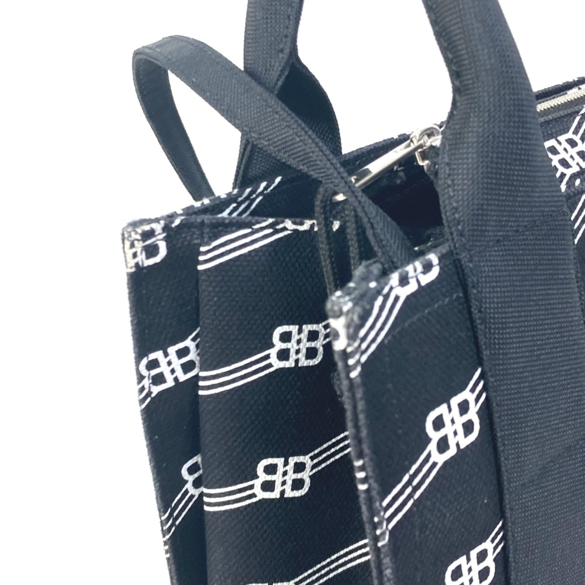 Balenciaga Black Cloth Handbag (Pre-Owned)