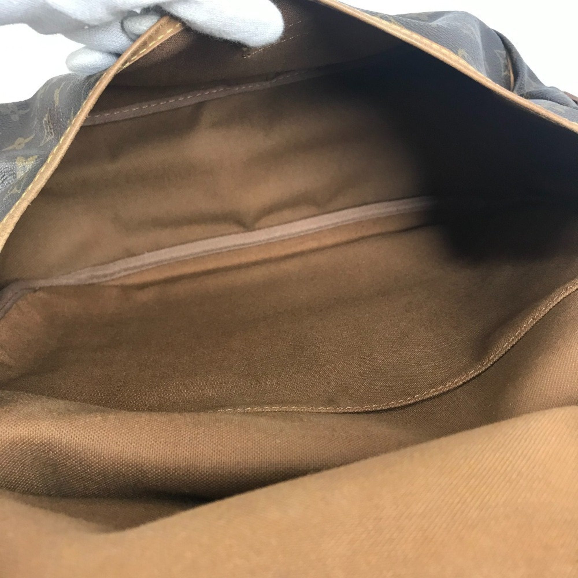 Louis Vuitton Brown Monogram Canvas Shoulder Bag (Pre-Owned)