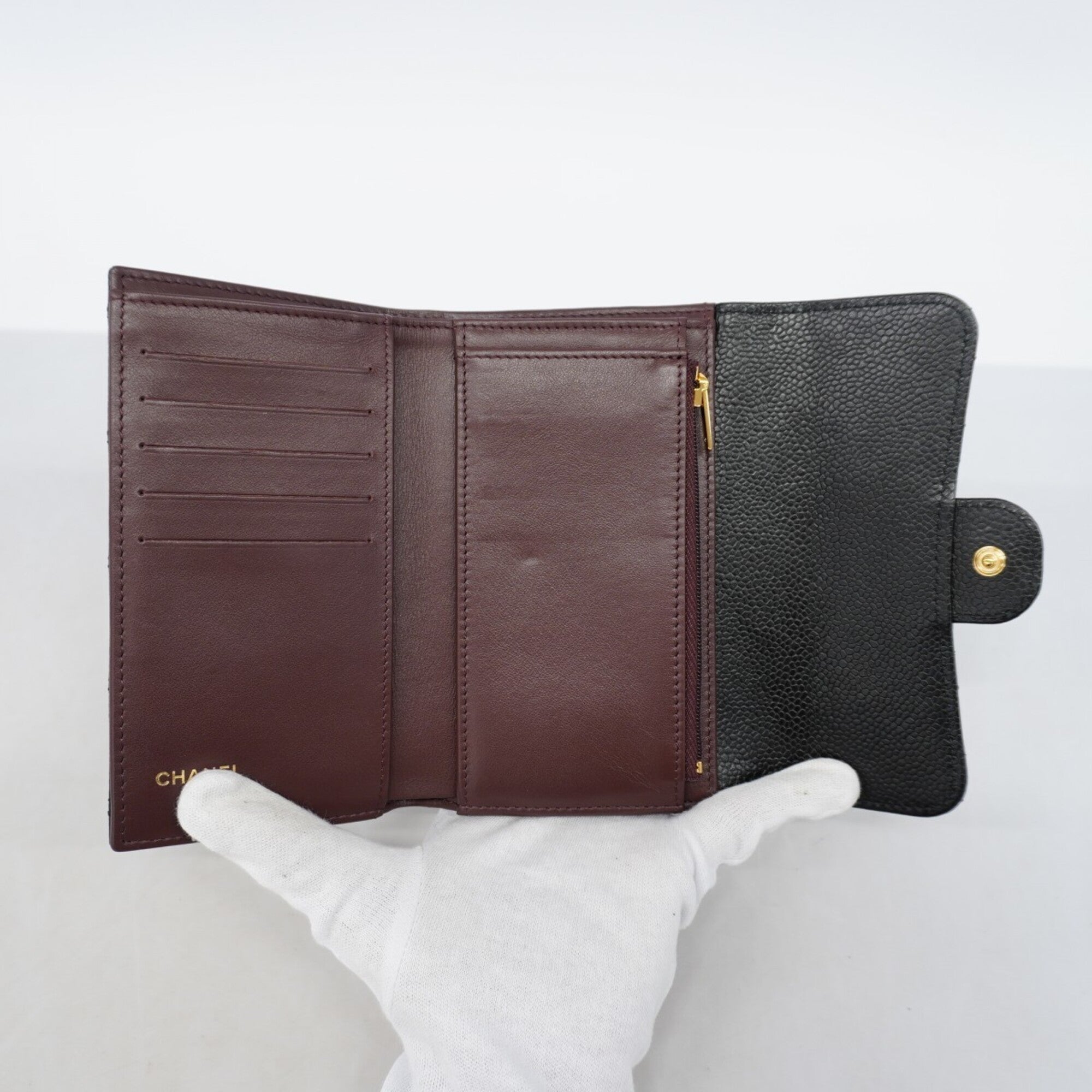 Chanel Black Grained Calfskin Wallet (Tri-Fold) (Pre-Owned)