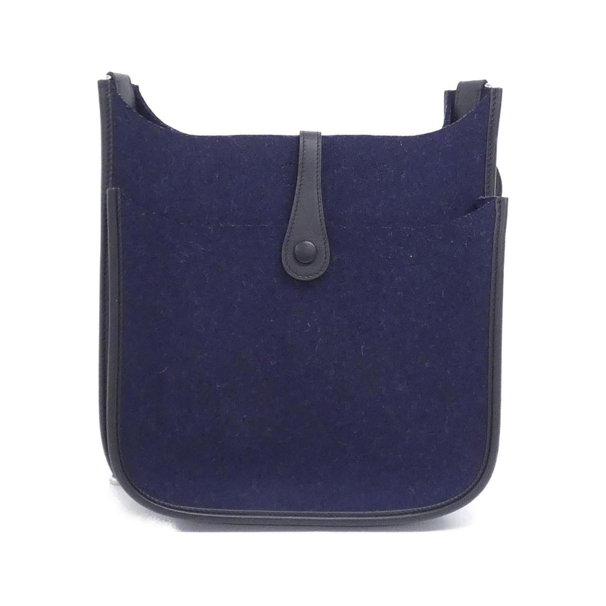 Hermes Black Blue Nuit Felt Swift Leather Shoulder Bag (Pre-Owned)