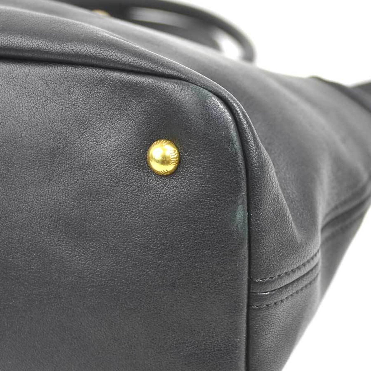 Miu Miu Black Leather Handbag (Pre-Owned)