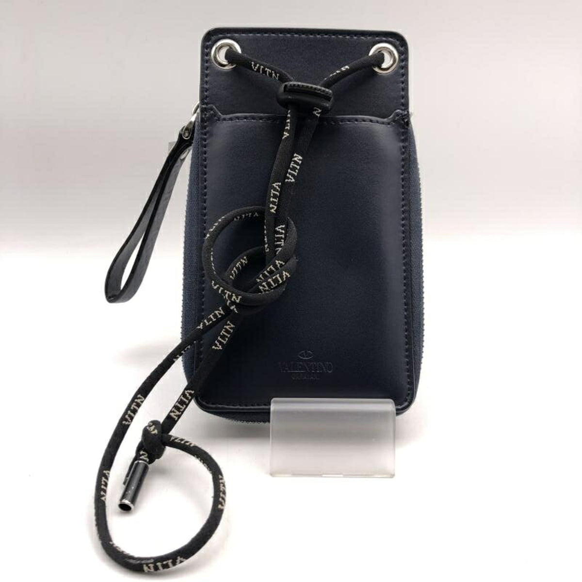 Valentino Garavani Blue Navy Chain/Shoulder Wallet (Pre-Owned)