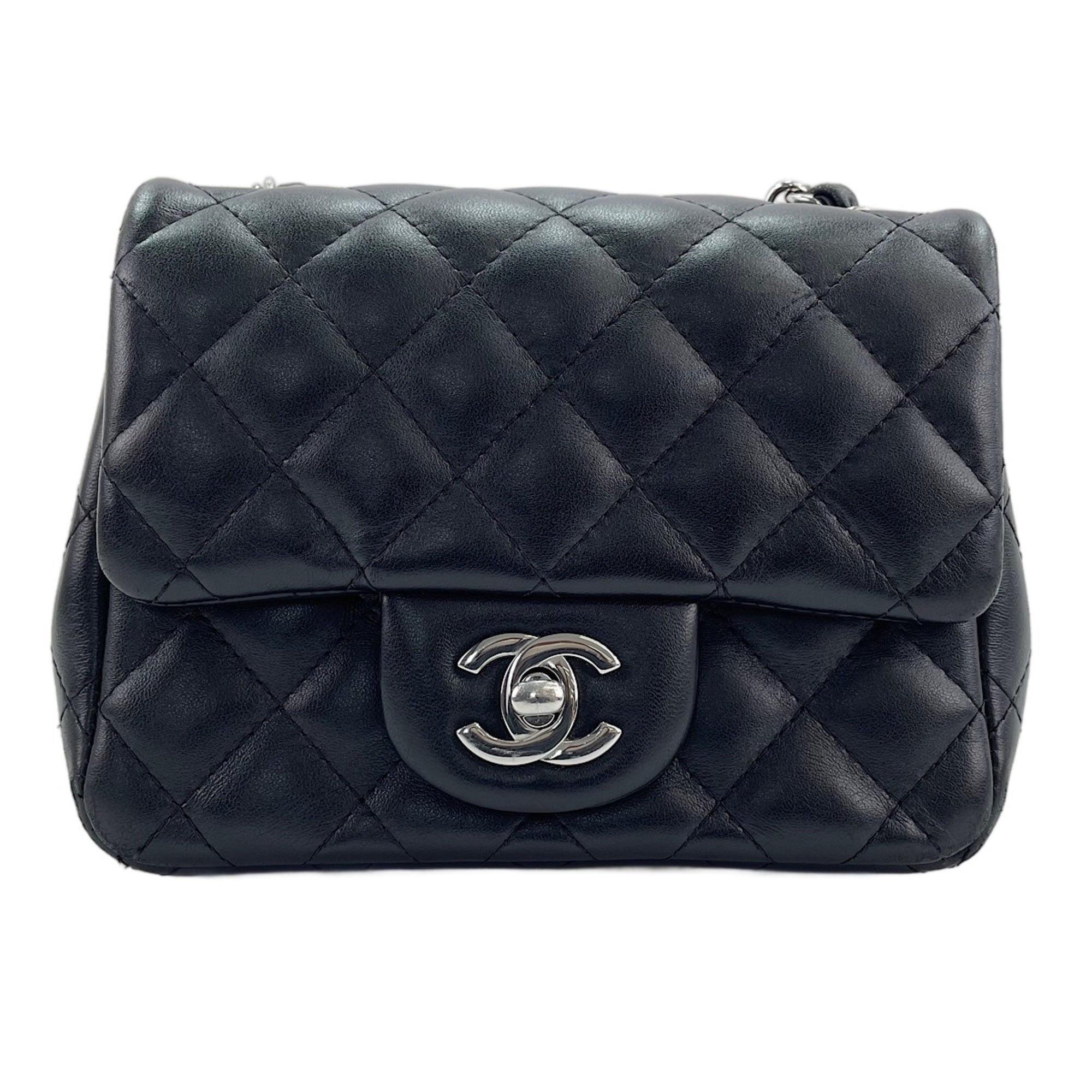Chanel Black Shoulder Bag (Pre-Owned)