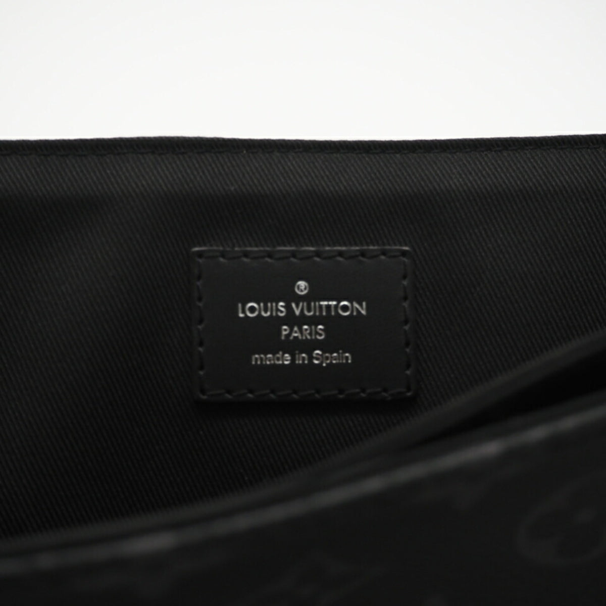 Louis Vuitton Gray Coated Canvas Shoulder Bag (Pre-Owned)