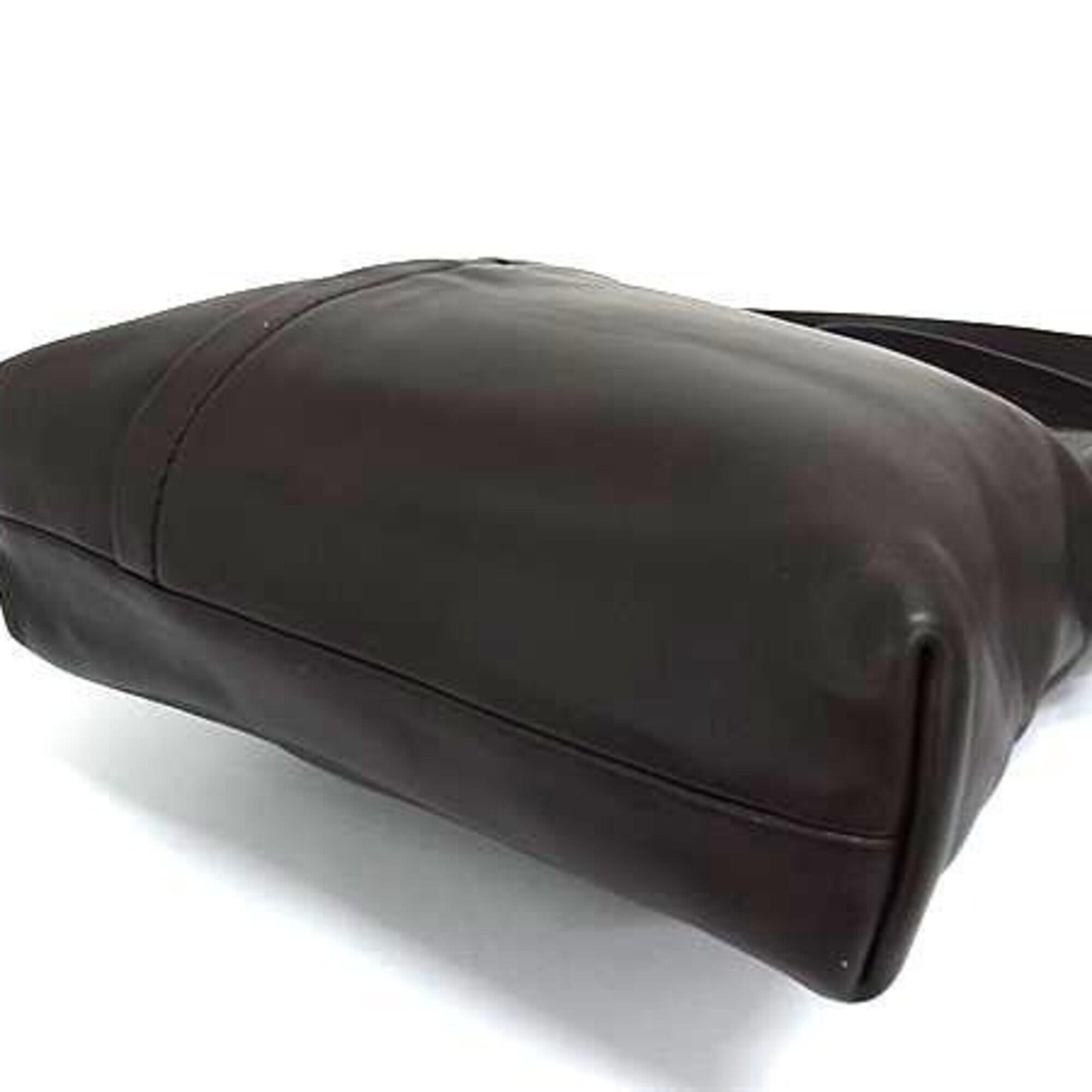 Salvatore Ferragamo Brown Leather Shoulder Bag (Pre-Owned)