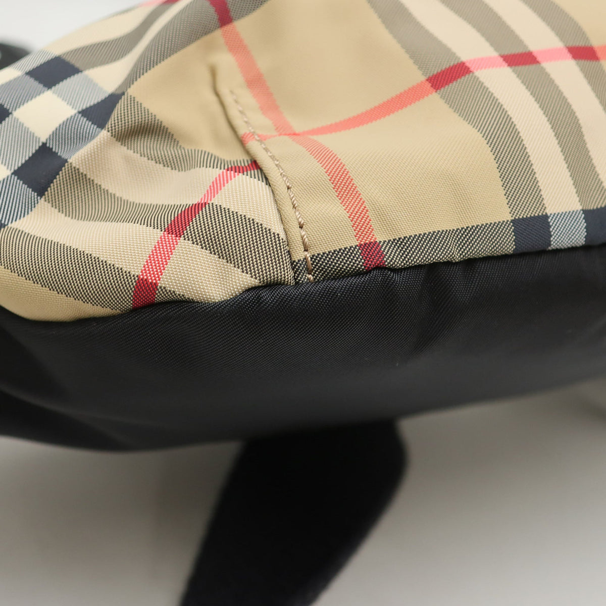 Burberry Beige Brown Nylon Leather Sling Bag (Pre-Owned)