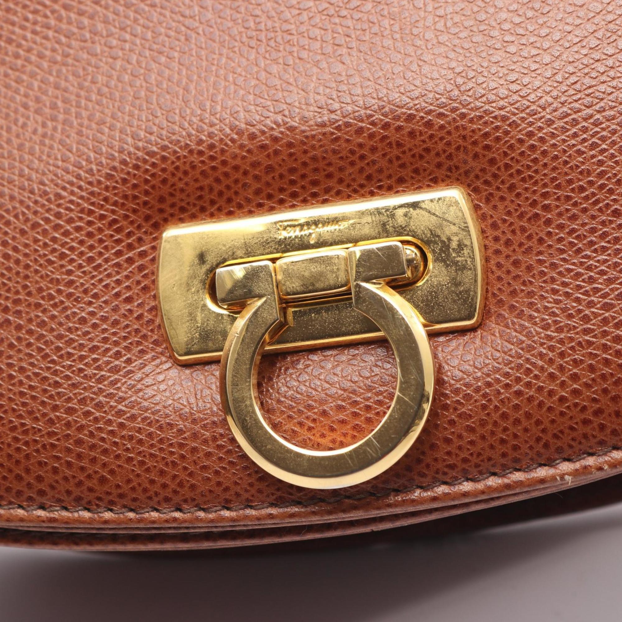Salvatore Ferragamo Brown Leather Shoulder Bag (Pre-Owned)