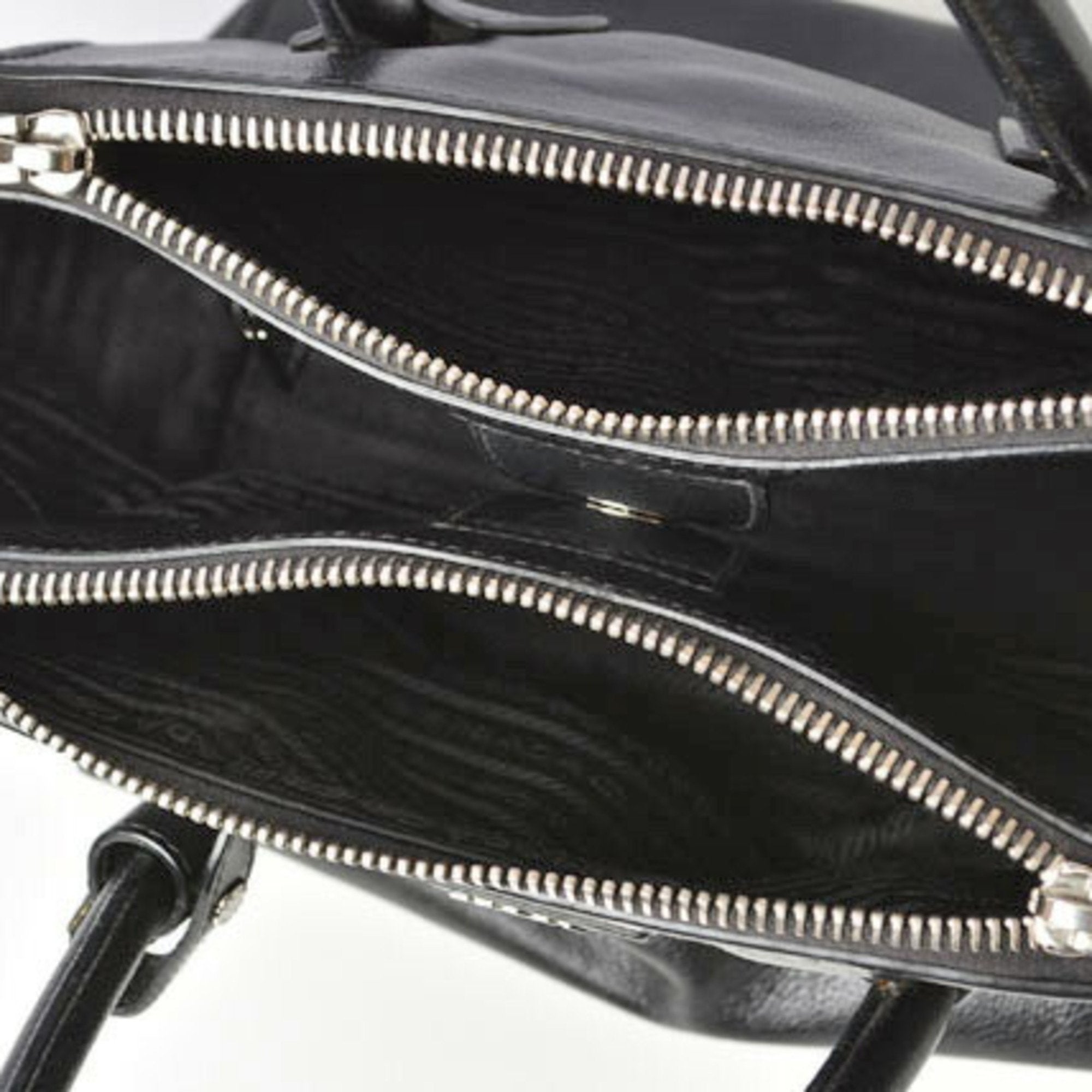 Prada Black Nero Leather Handbag Shoulder Bag (Pre-Owned)